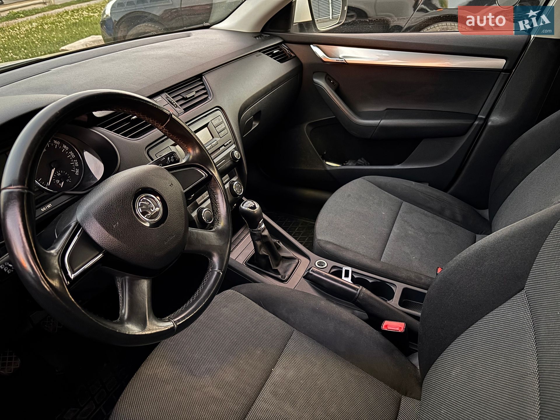 Skoda Octavia 2013 VIN TMBAG7NE4E0063512 фото оголошення 11 з 13