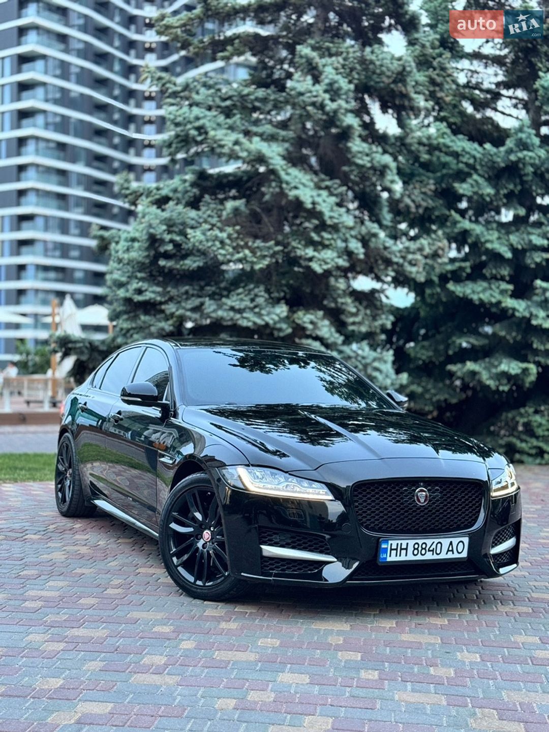 Jaguar XF 2016 VIN SAJBL4BN0HCY19344 фото оголошення 2 з 35