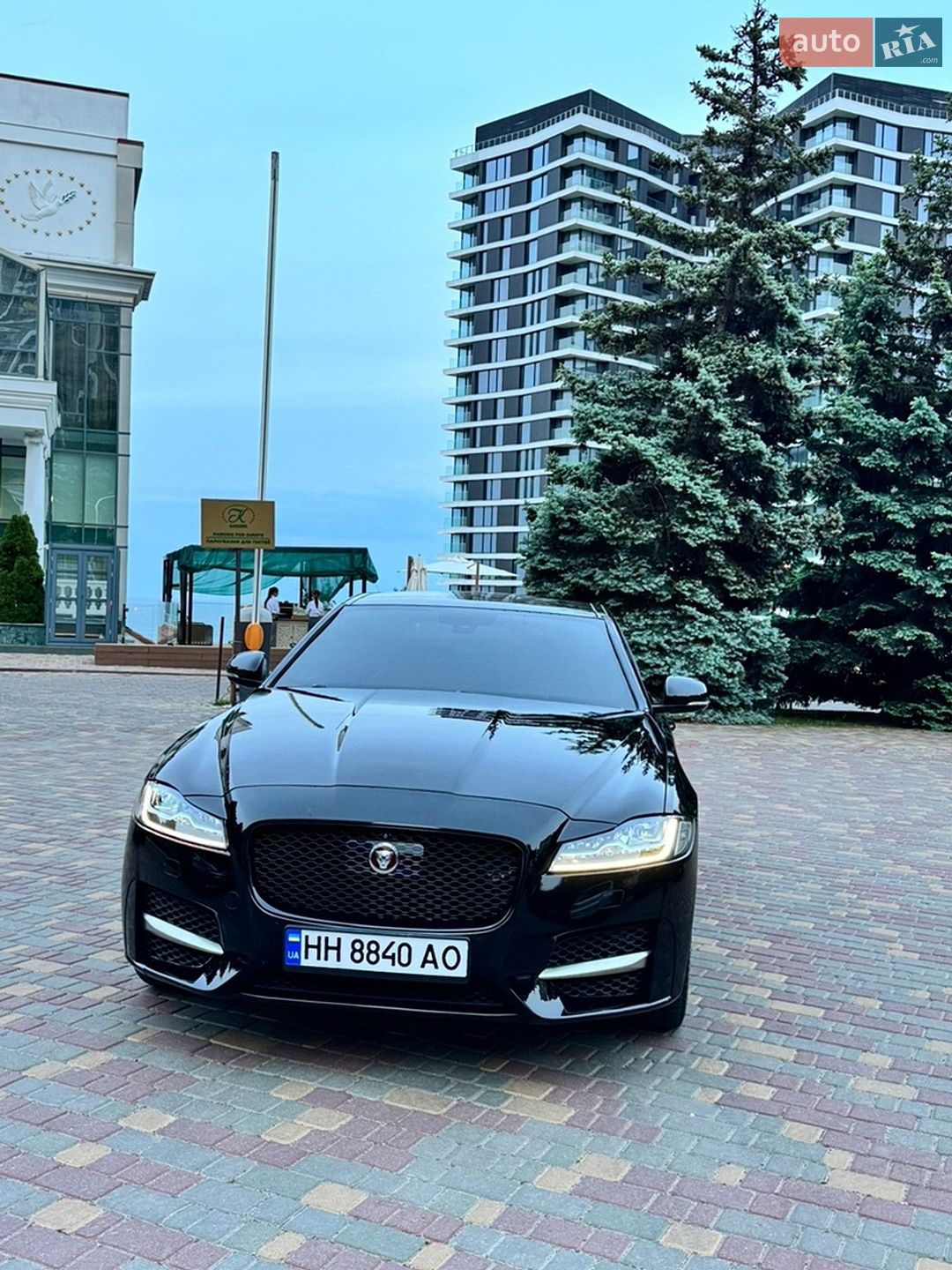 Jaguar XF 2016 VIN SAJBL4BN0HCY19344 фото оголошення 3 з 35