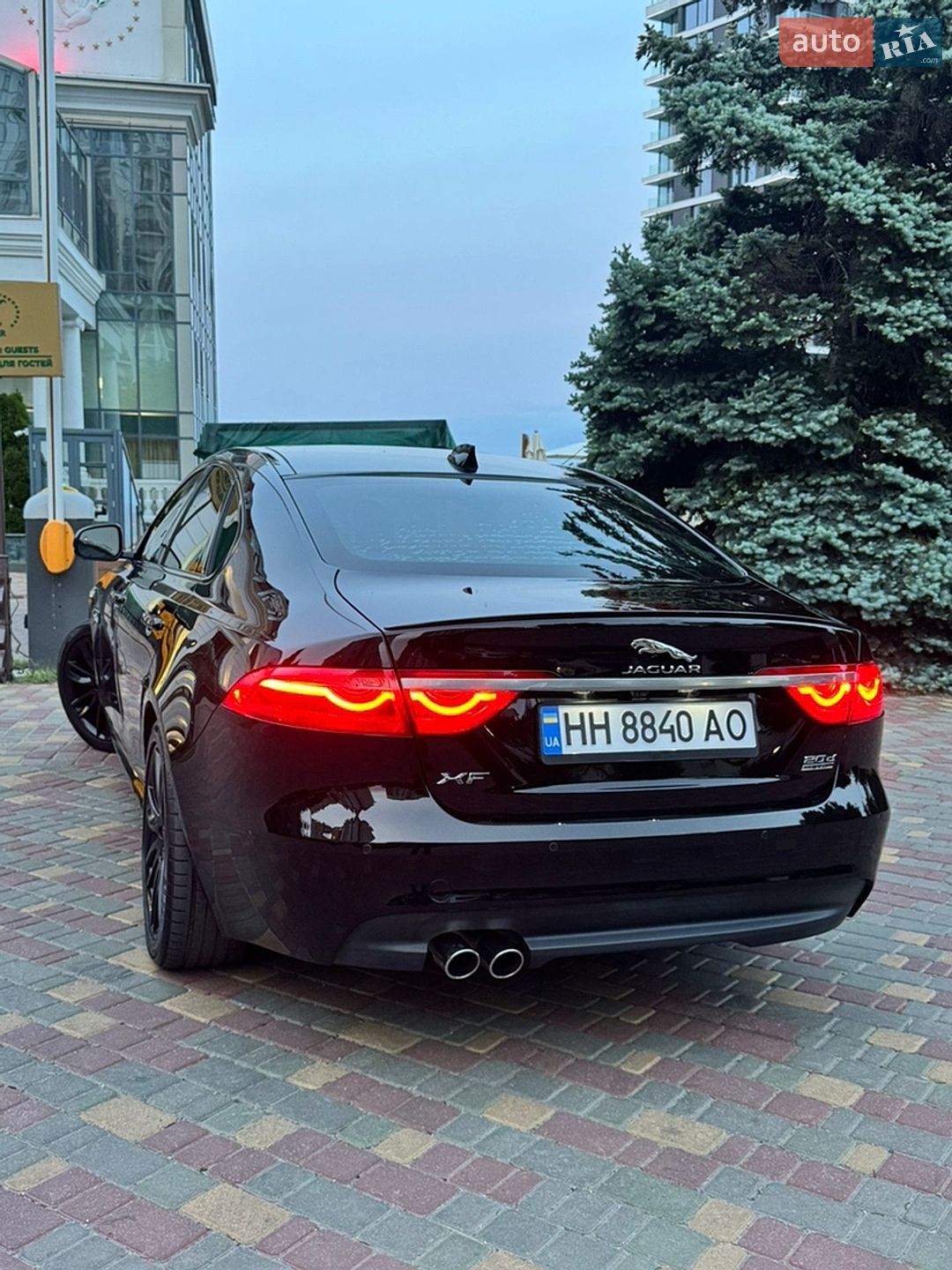 Jaguar XF 2016 VIN SAJBL4BN0HCY19344 фото оголошення 19 з 35