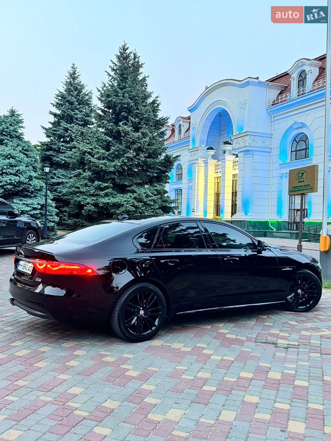 Jaguar XF 2016 VIN SAJBL4BN0HCY19344 фото оголошення 25 з 35