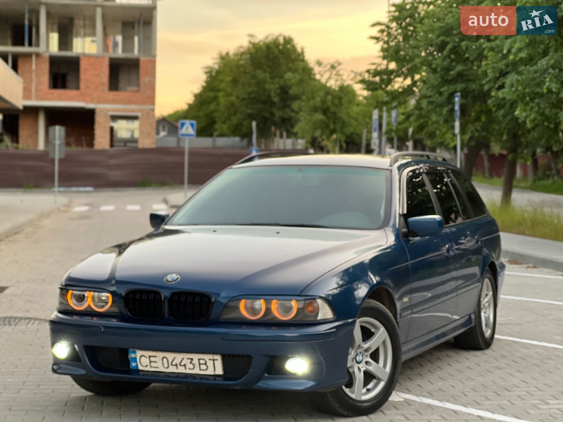BMW 5 Series 2002 VIN WBAHD51000BG65536 фото оголошення 3 з 33