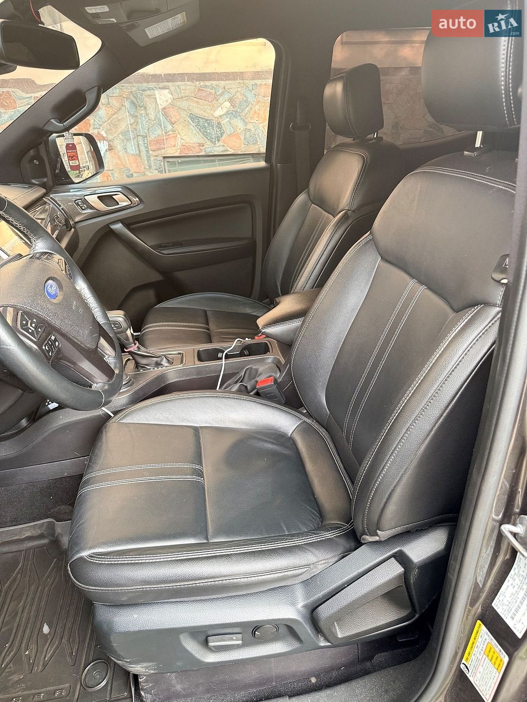 Ford Ranger 2020 VIN 1FTER4FH1LLA68715 фото оголошення 3 з 13
