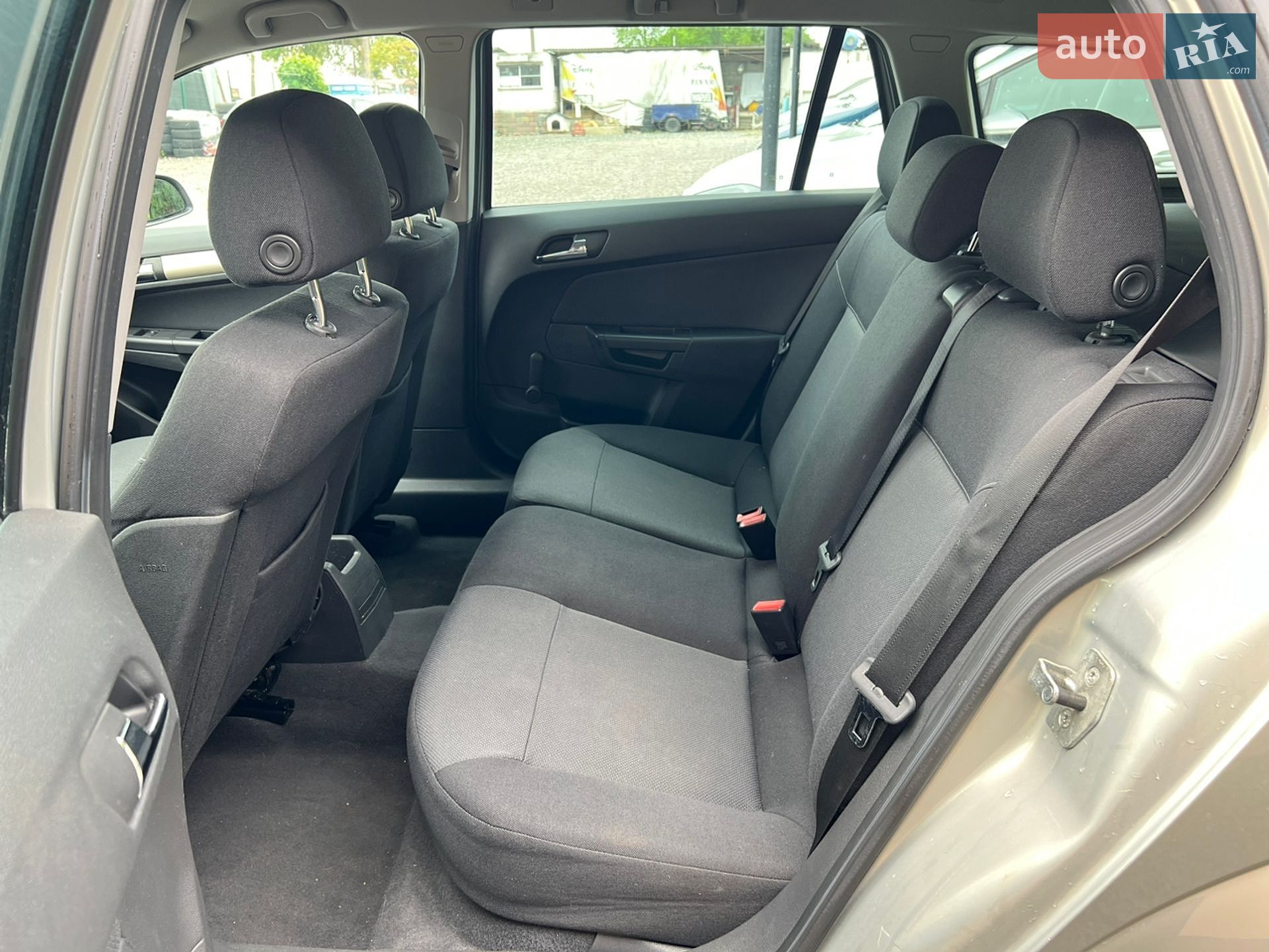 Ford Focus 2012 VIN WF0KXXGCBKBK60447 фото оголошення 12 з 26