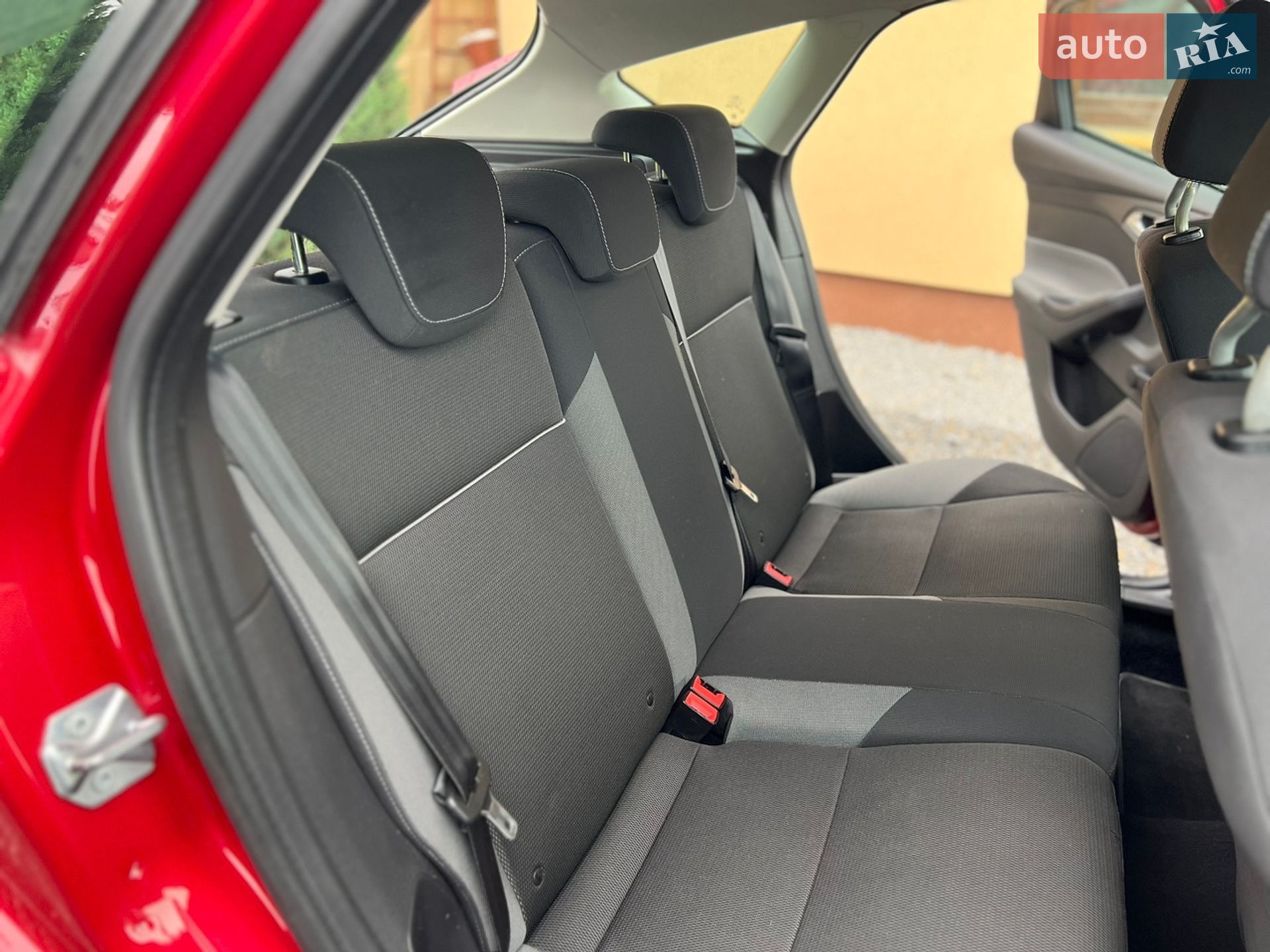 Ford Focus 2012 VIN WF0KXXGCBKBK60447 фото оголошення 22 з 26