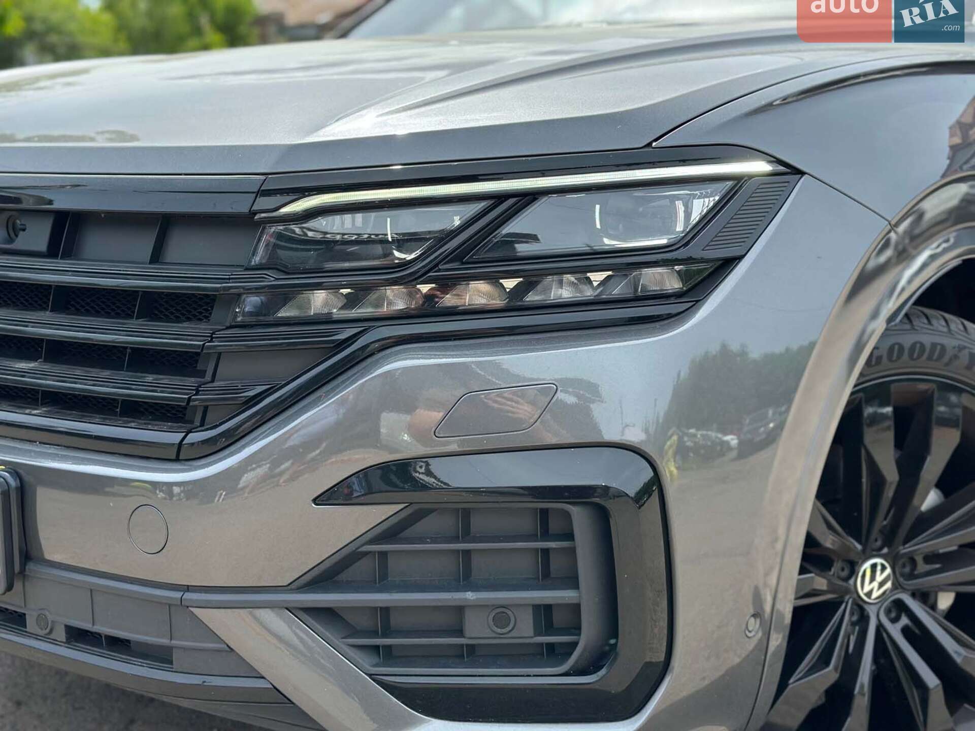 Volkswagen Touareg 2021 VIN WVGZZZCRZMD037432 фото оголошення 3 з 46