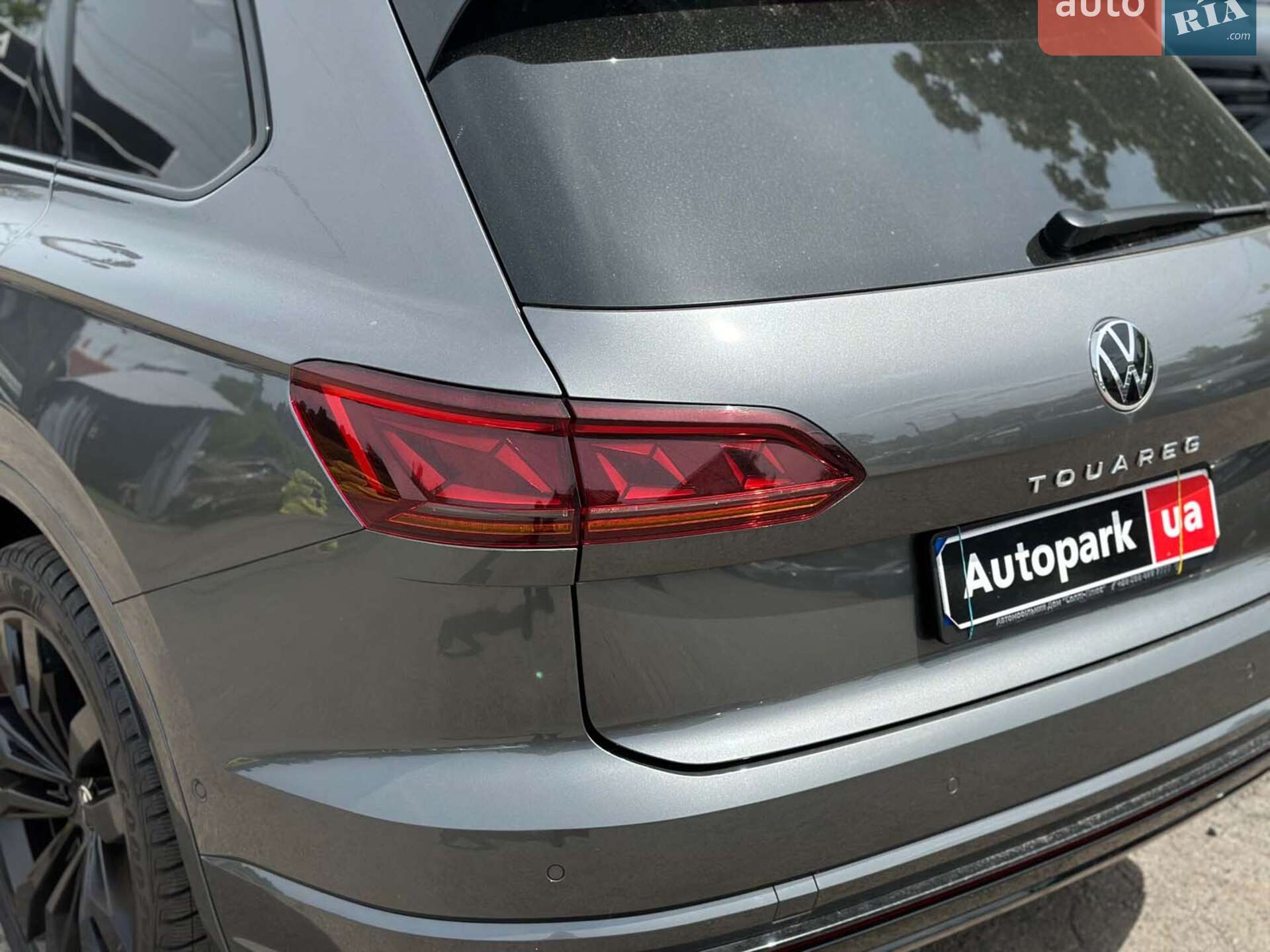 Volkswagen Touareg 2021 VIN WVGZZZCRZMD037432 фото оголошення 12 з 46