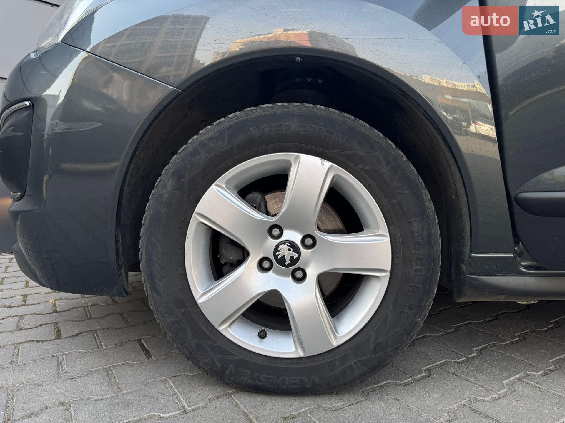 Peugeot 3008 2015 VIN VF30UBHZTFS187579 фото оголошення 16 з 30