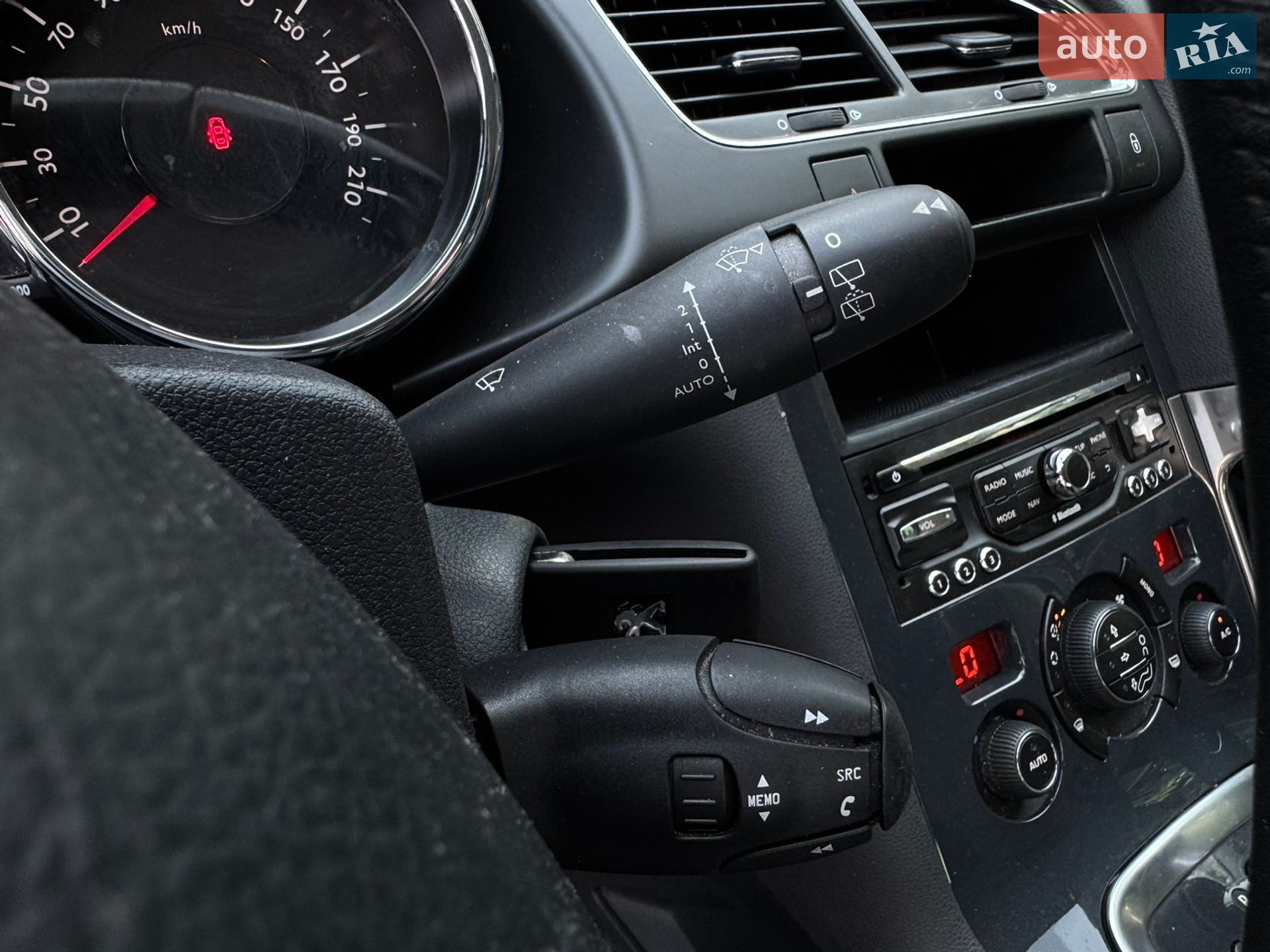 Peugeot 3008 2015 VIN VF30UBHZTFS187579 фото оголошення 23 з 30