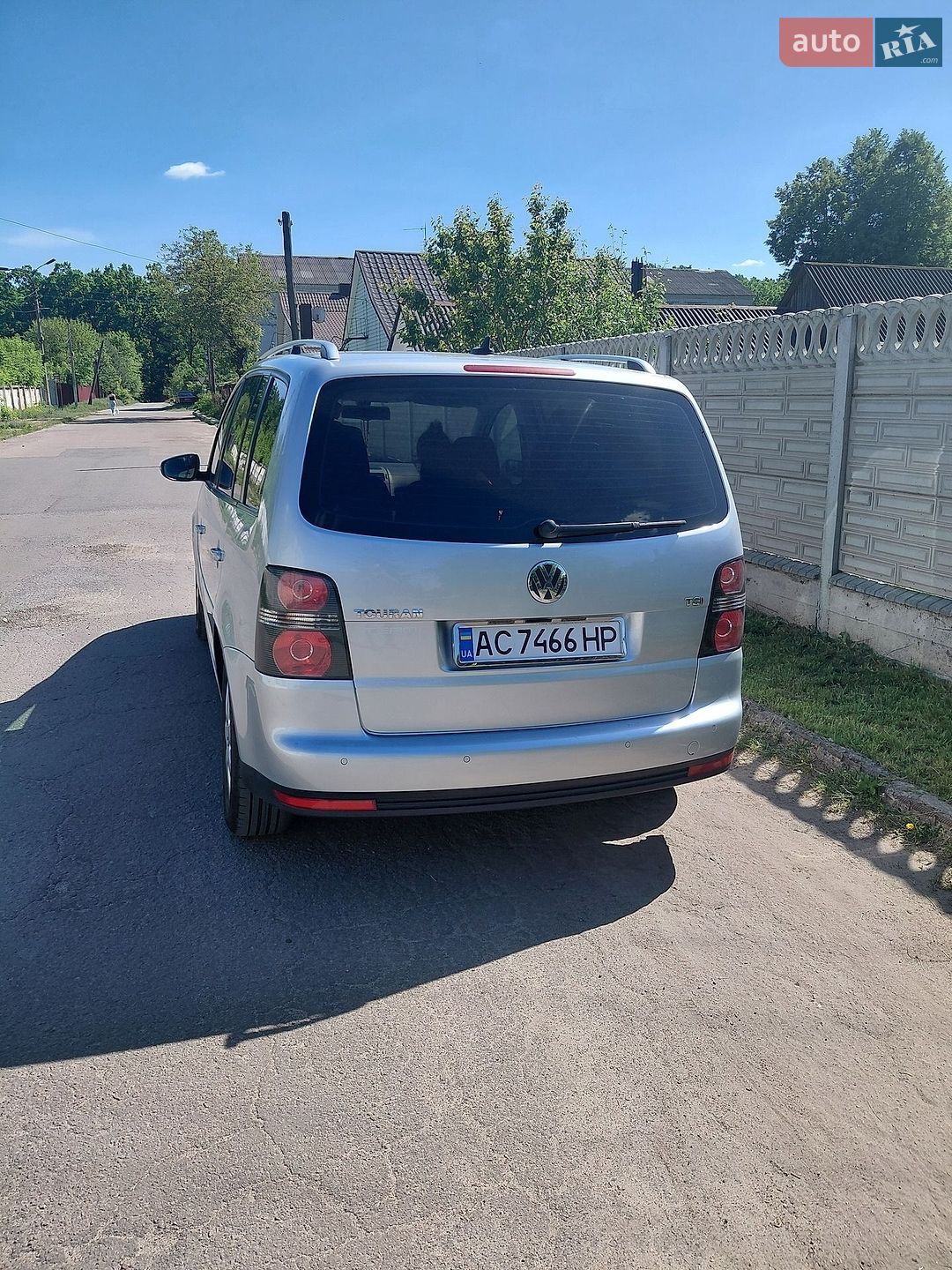 Volkswagen Touran 2010 VIN WVGZZZ1TZAW110035 фото оголошення 3 з 8