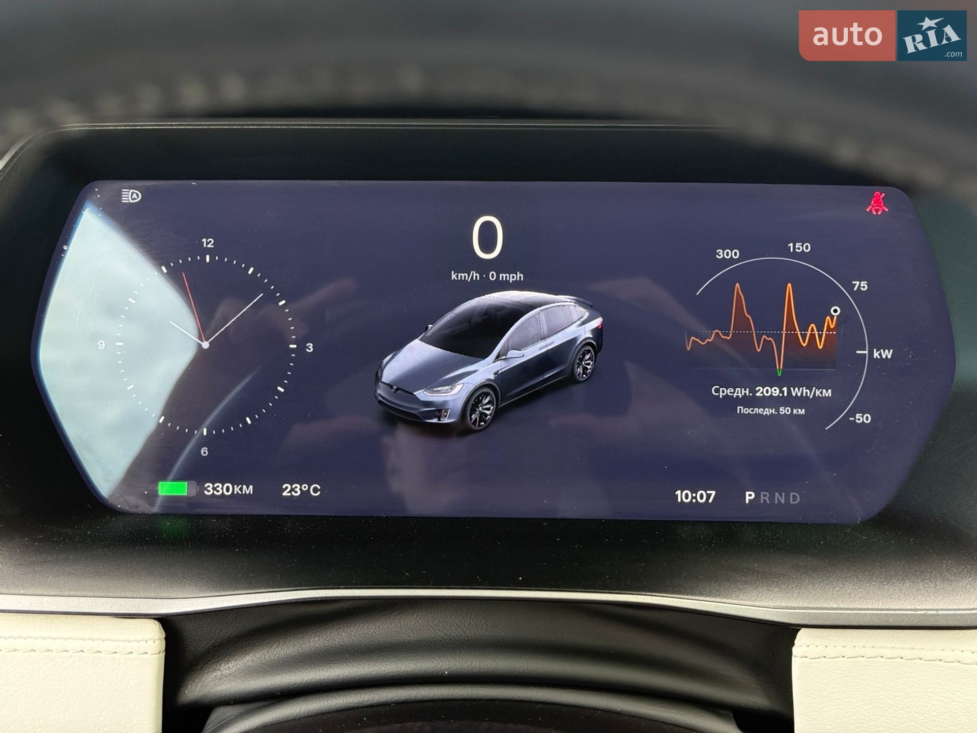 Tesla Model X 2018 VIN 5YJXCDE27JF137267 фото оголошення 10 з 24