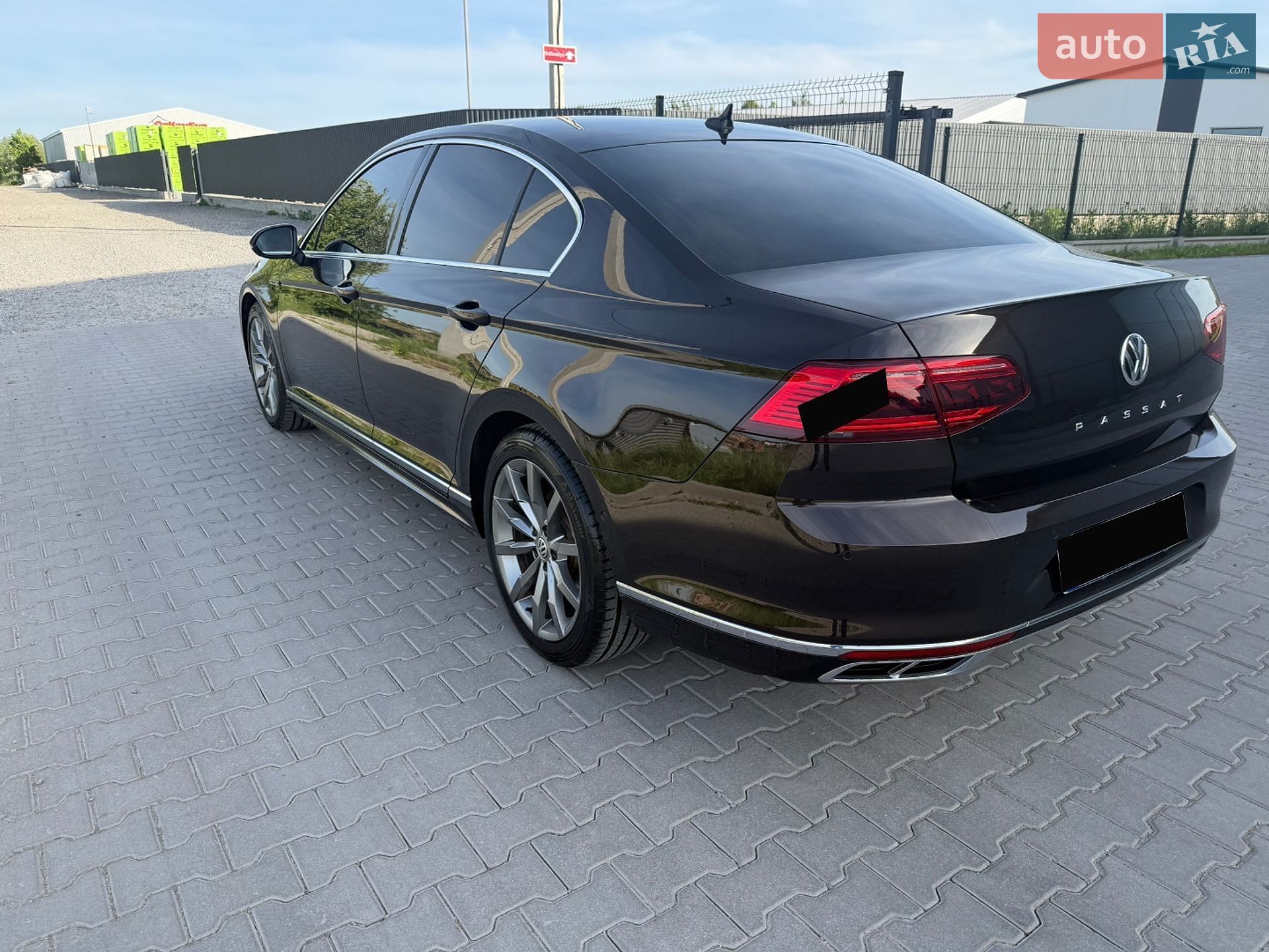 Volkswagen Passat 2019 VIN WVWZZZ3CZLE039107 фото оголошення 4 з 12