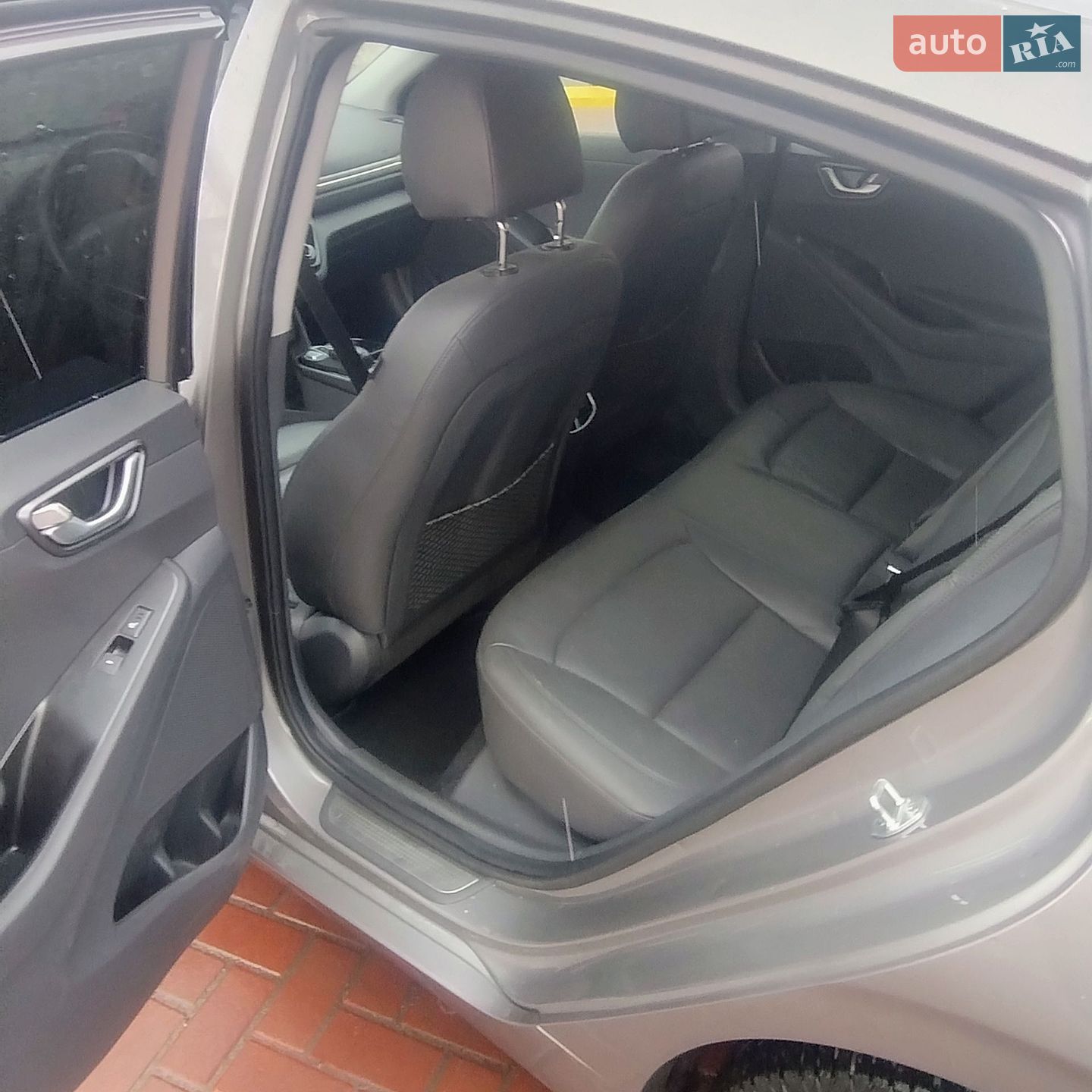 Hyundai Ioniq 2019 VIN KMHC851JFLU058306 фото оголошення 3 з 7