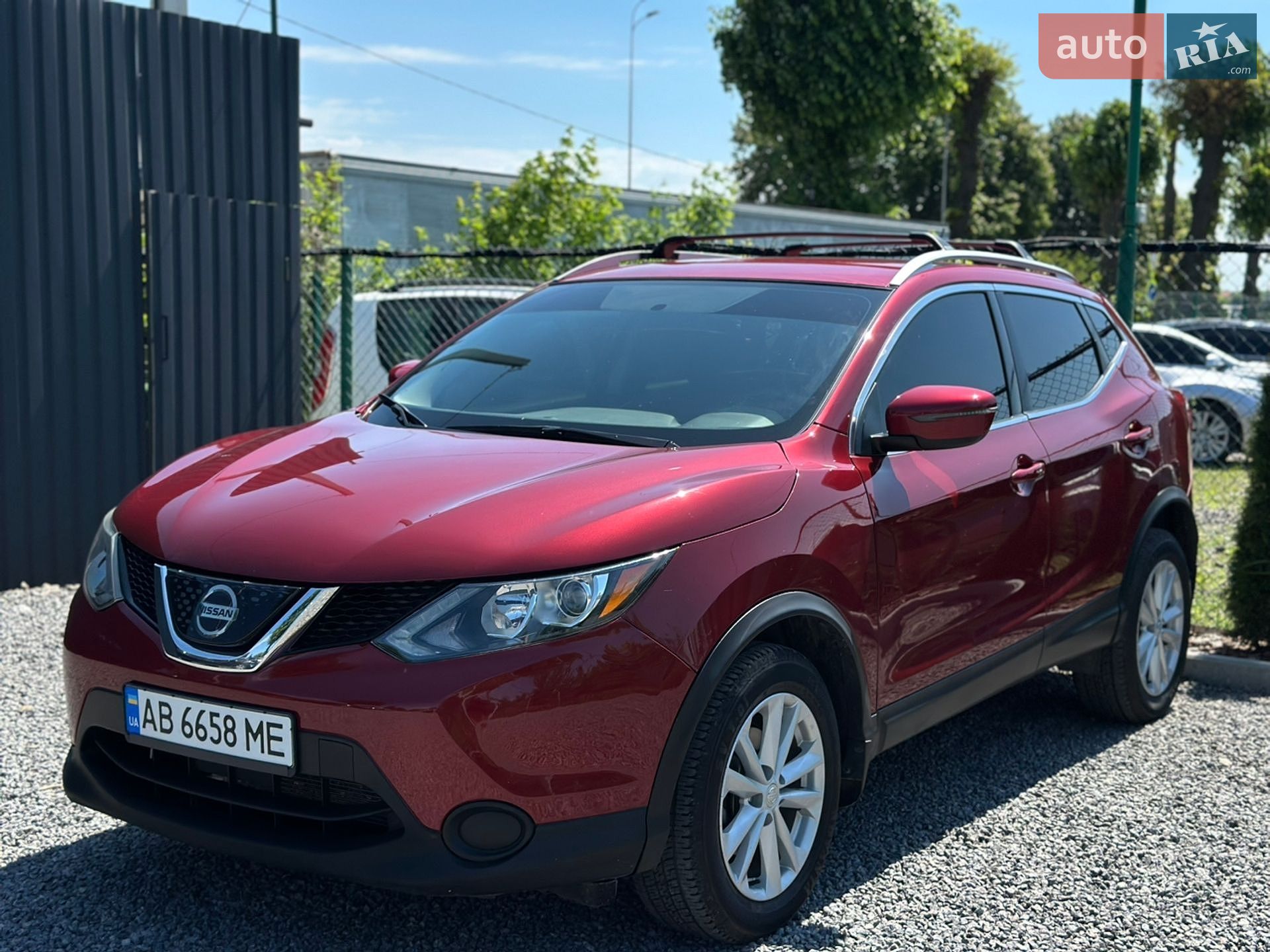 Nissan Rogue Sport 2018 VIN JN1BJ1CR7JW254005 фото оголошення 3 з 65