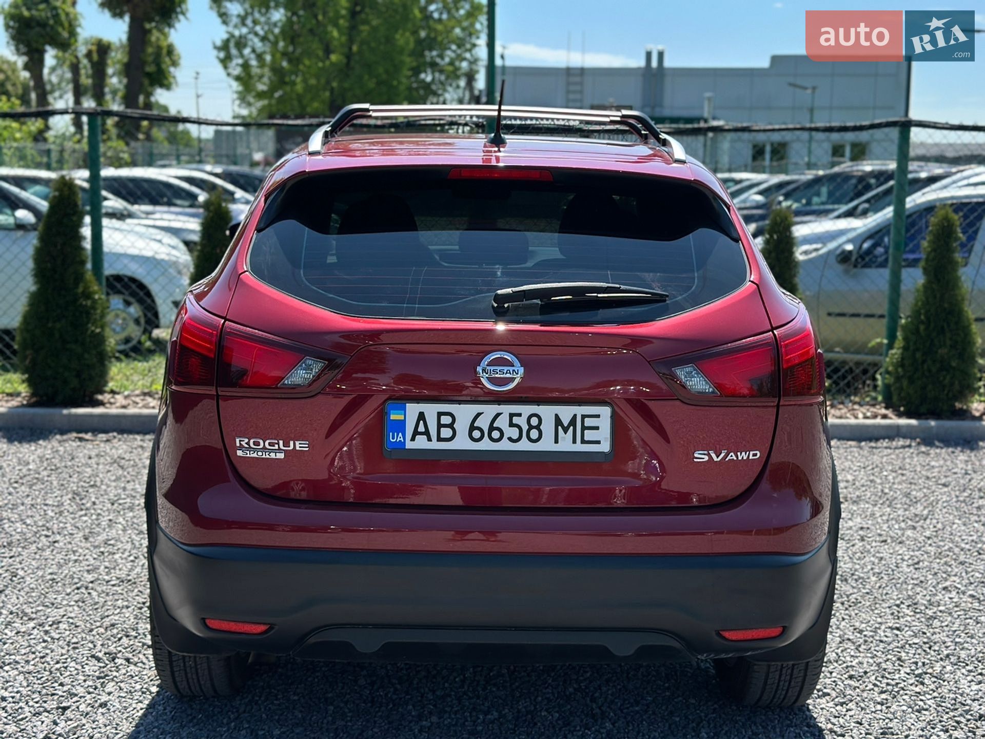 Nissan Rogue Sport 2018 VIN JN1BJ1CR7JW254005 фото оголошення 18 з 65