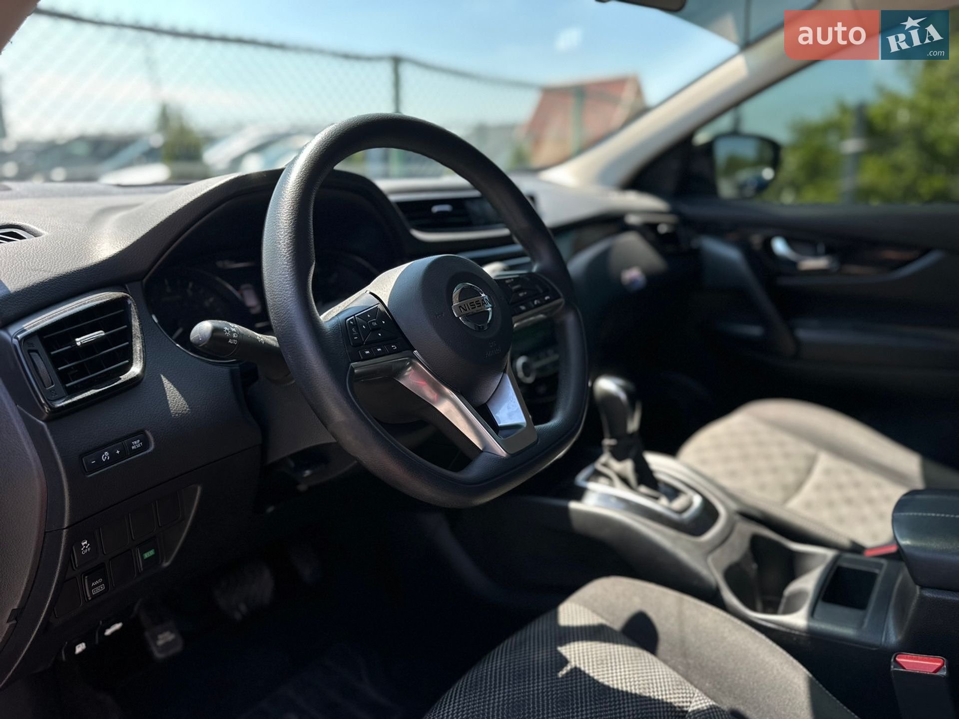 Nissan Rogue Sport 2018 VIN JN1BJ1CR7JW254005 фото оголошення 27 з 65