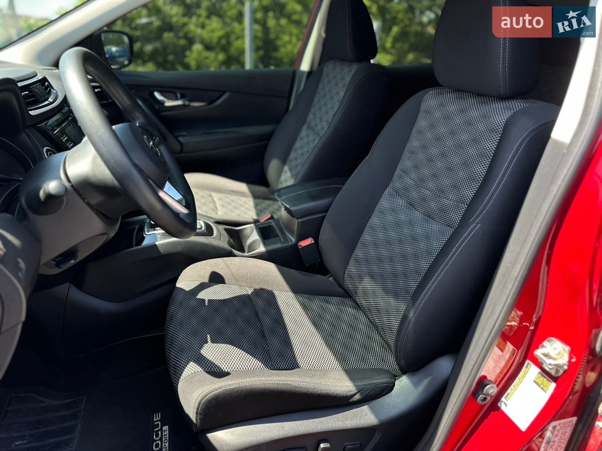 Nissan Rogue Sport 2018 VIN JN1BJ1CR7JW254005 фото оголошення 33 з 65