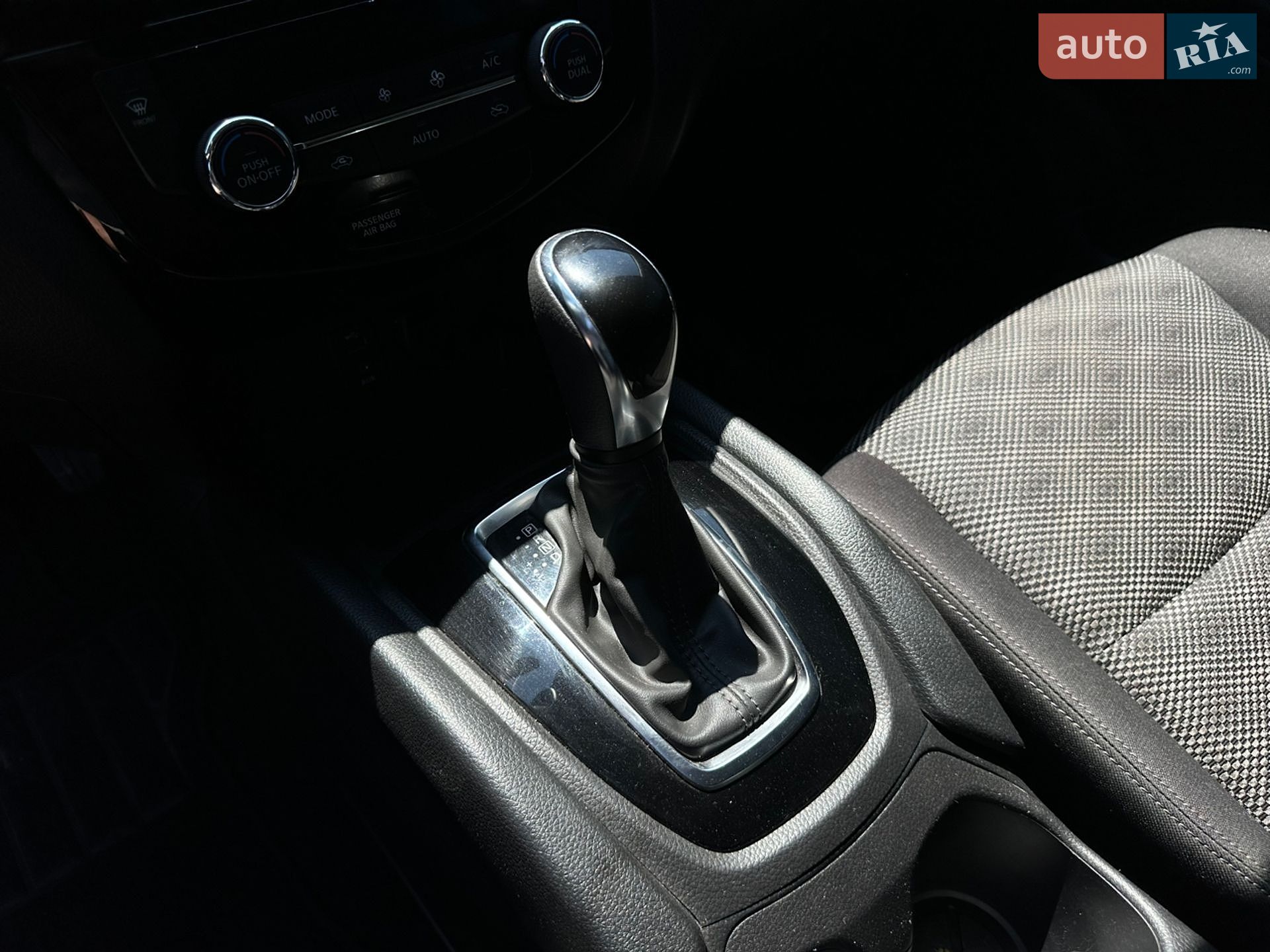 Nissan Rogue Sport 2018 VIN JN1BJ1CR7JW254005 фото оголошення 39 з 65