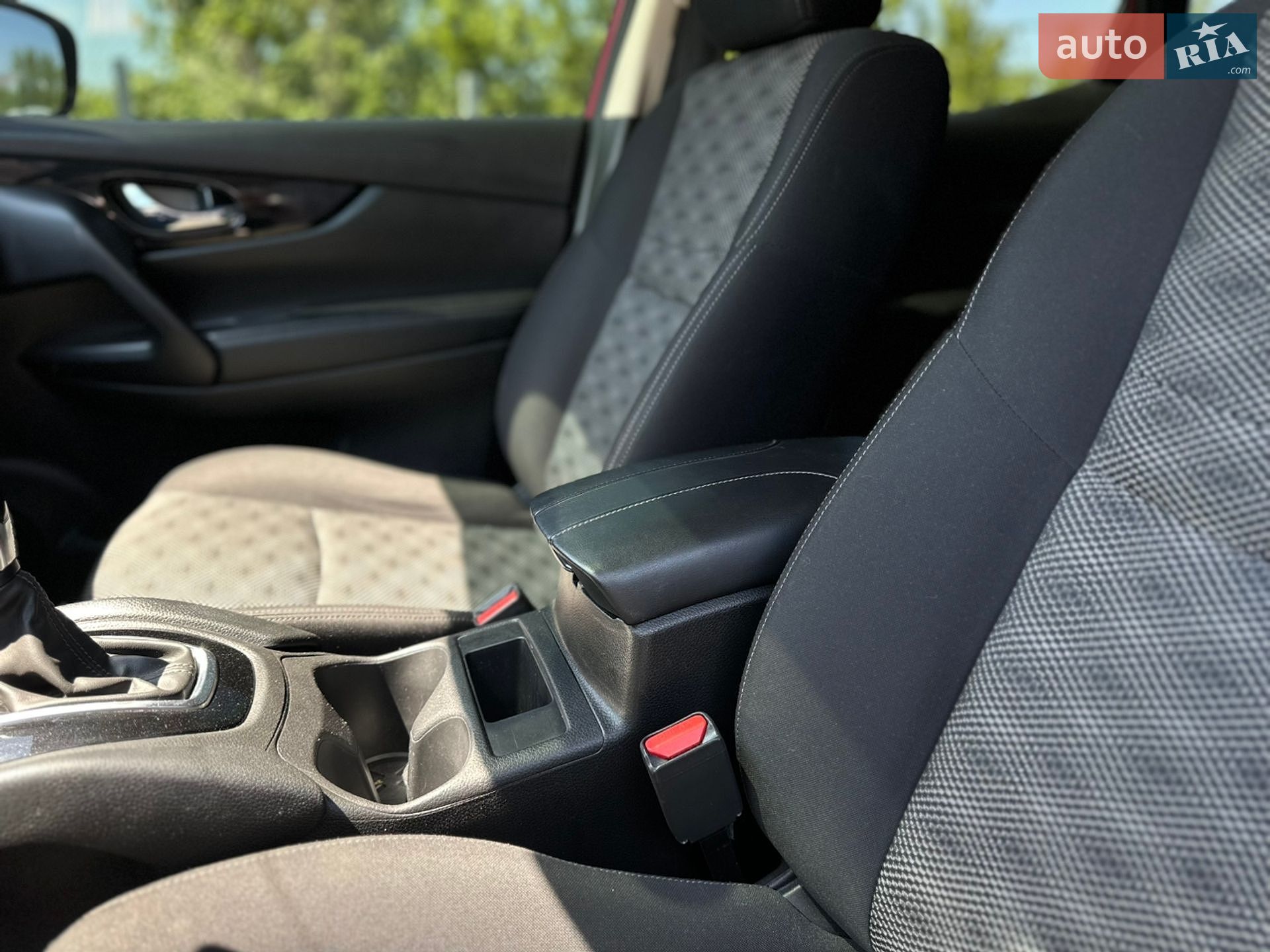 Nissan Rogue Sport 2018 VIN JN1BJ1CR7JW254005 фото оголошення 35 з 65