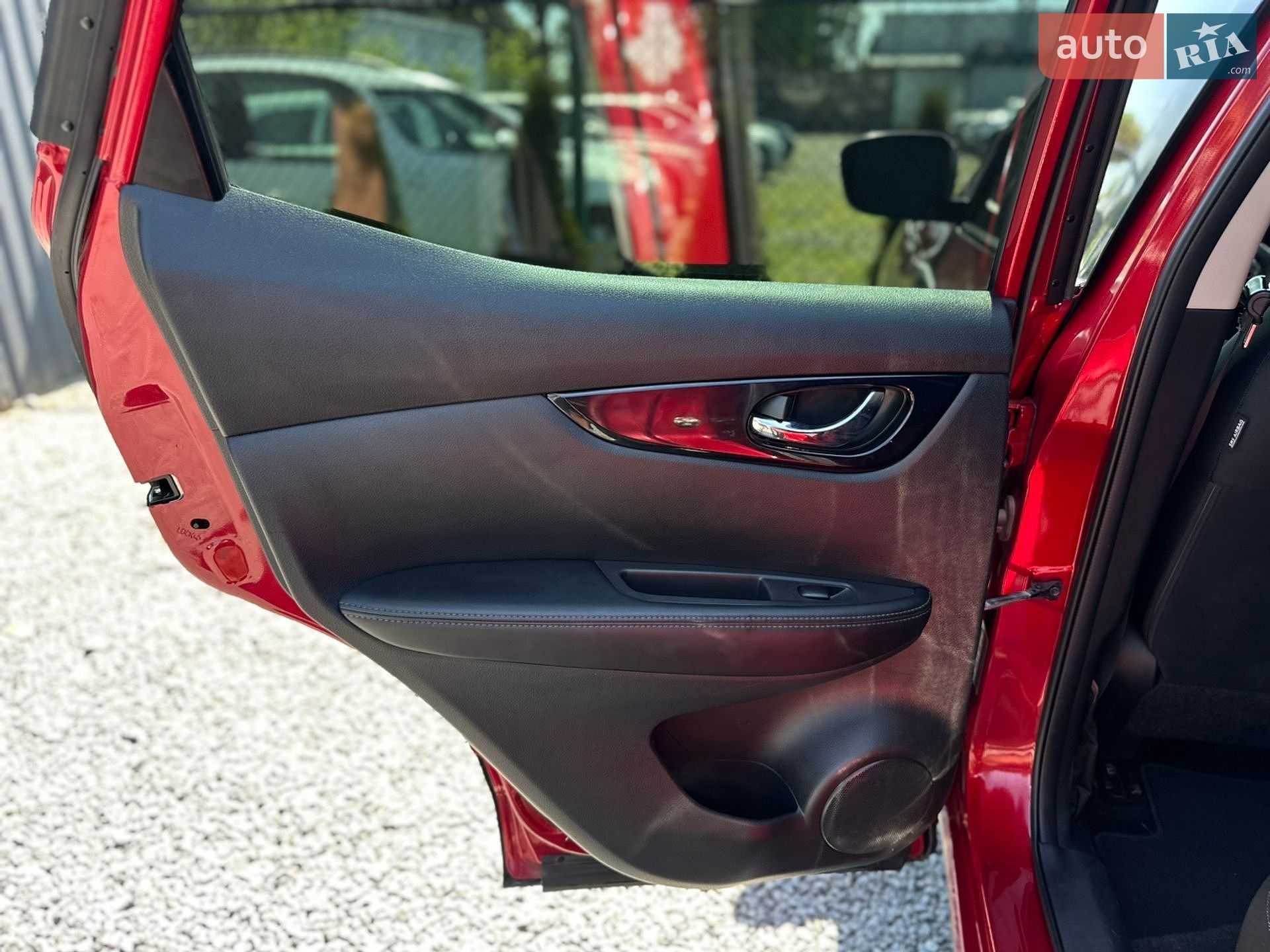 Nissan Rogue Sport 2018 VIN JN1BJ1CR7JW254005 фото оголошення 41 з 65