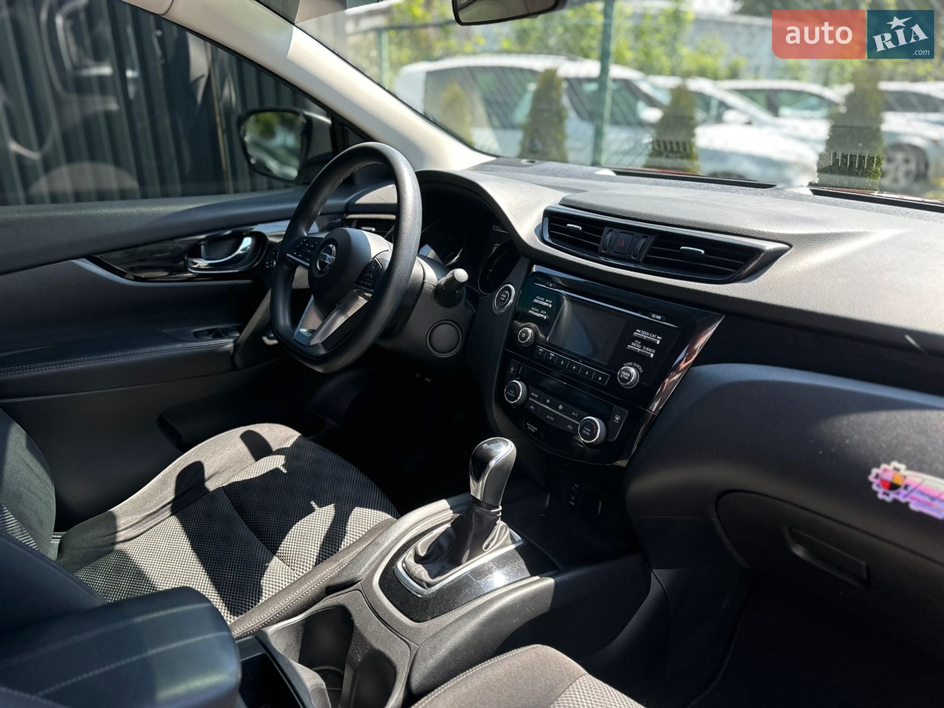 Nissan Rogue Sport 2018 VIN JN1BJ1CR7JW254005 фото оголошення 48 з 65