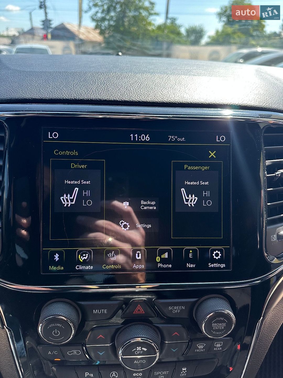 Jeep Grand Cherokee 2019 VIN 1C4RJFAG7LC210097 фото оголошення 16 з 20