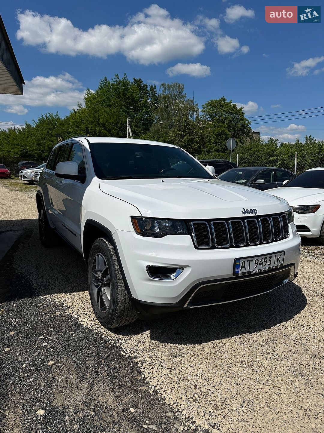 Jeep Grand Cherokee 2019 VIN 1C4RJFAG7LC210097 фото оголошення 3 з 20