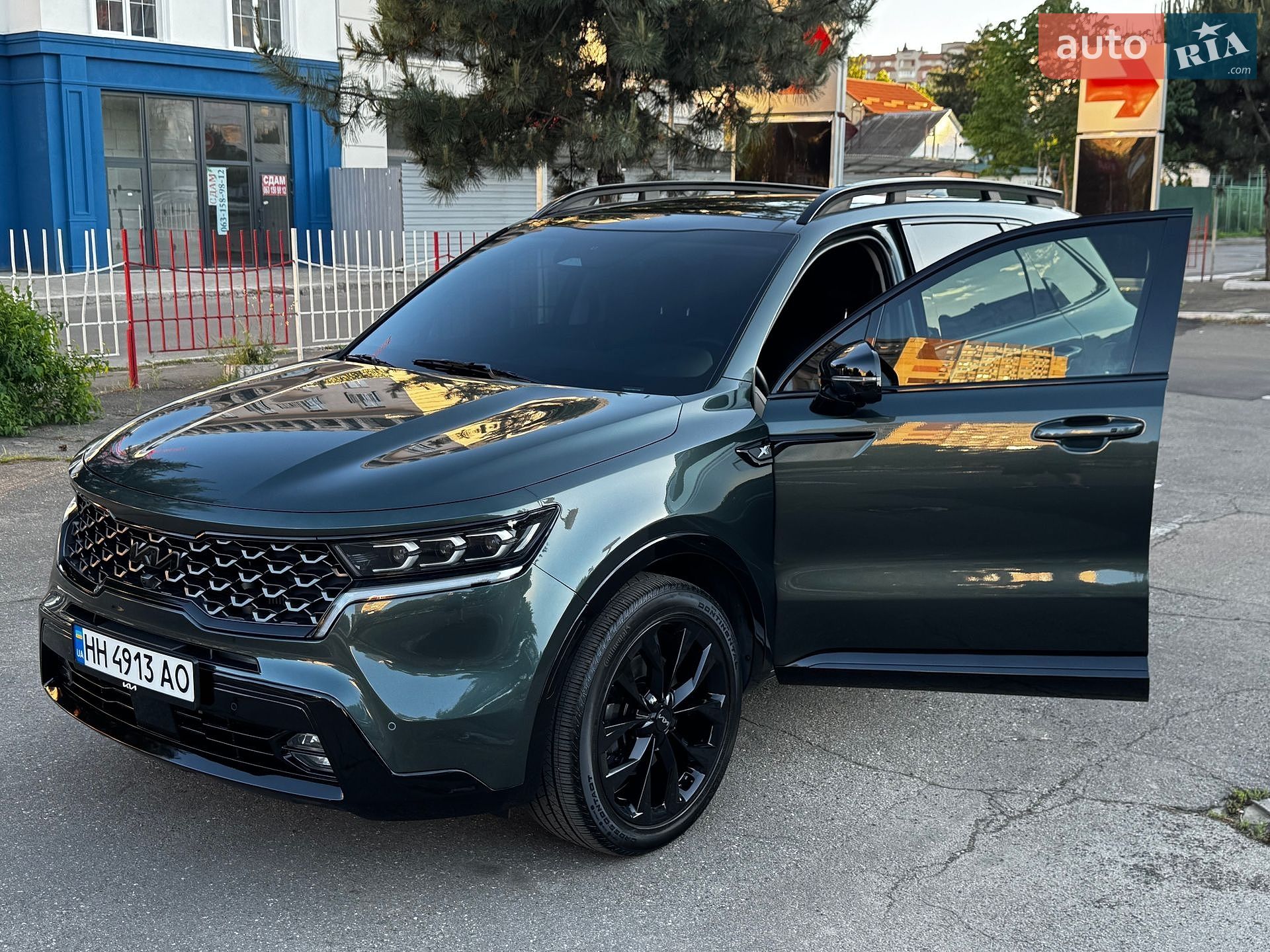 Kia Sorento 2023 VIN 5XYRKDLF2PG214386 фото оголошення 8 з 44