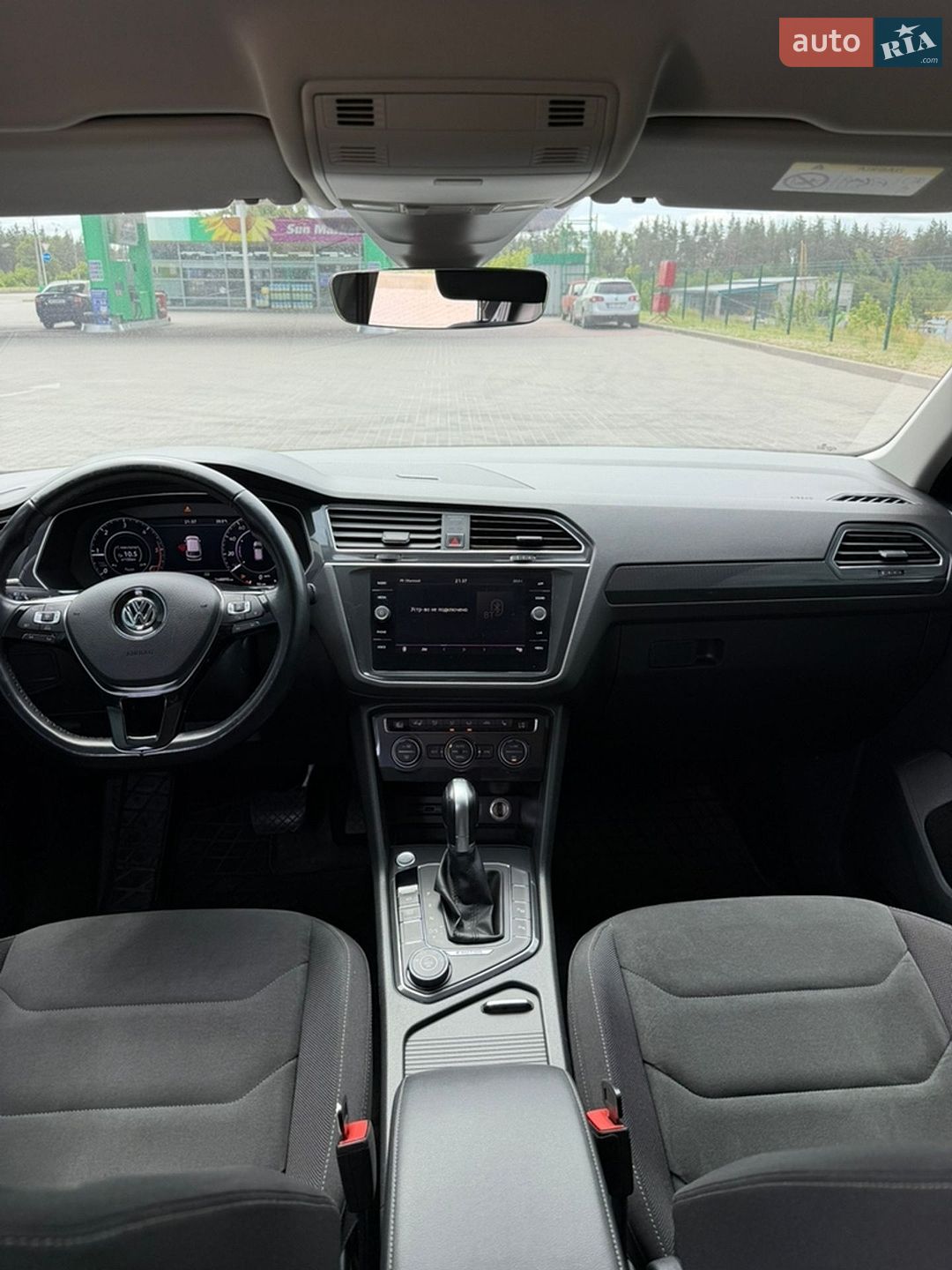 Volkswagen Tiguan 2018 VIN WVGZZZ5NZJW899532 фото оголошення 13 з 19