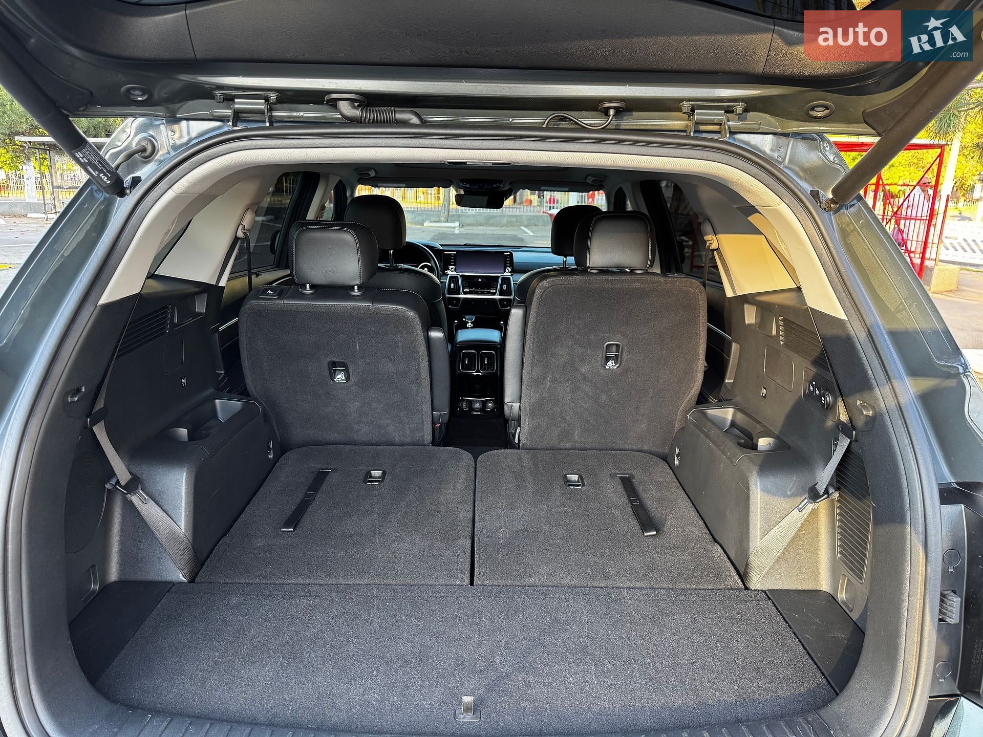 Kia Sorento 2023 VIN 5XYRKDLF2PG214386 фото оголошення 37 з 44