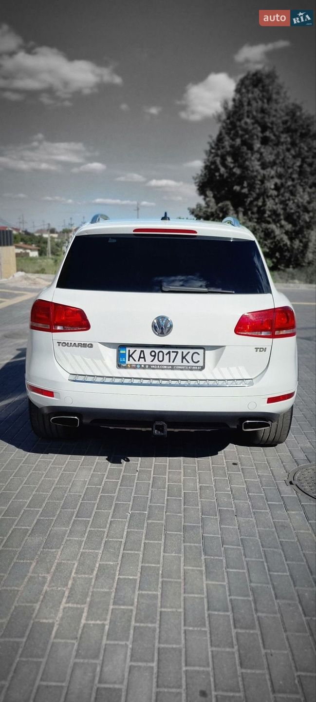 Volkswagen Touareg 2013 VIN WVGEP9BP7DD012947 фото оголошення 4 з 30