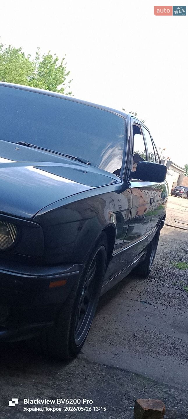 BMW 5 Series 1993 VIN WBAHD51020BG63738 фото оголошення 4 з 7