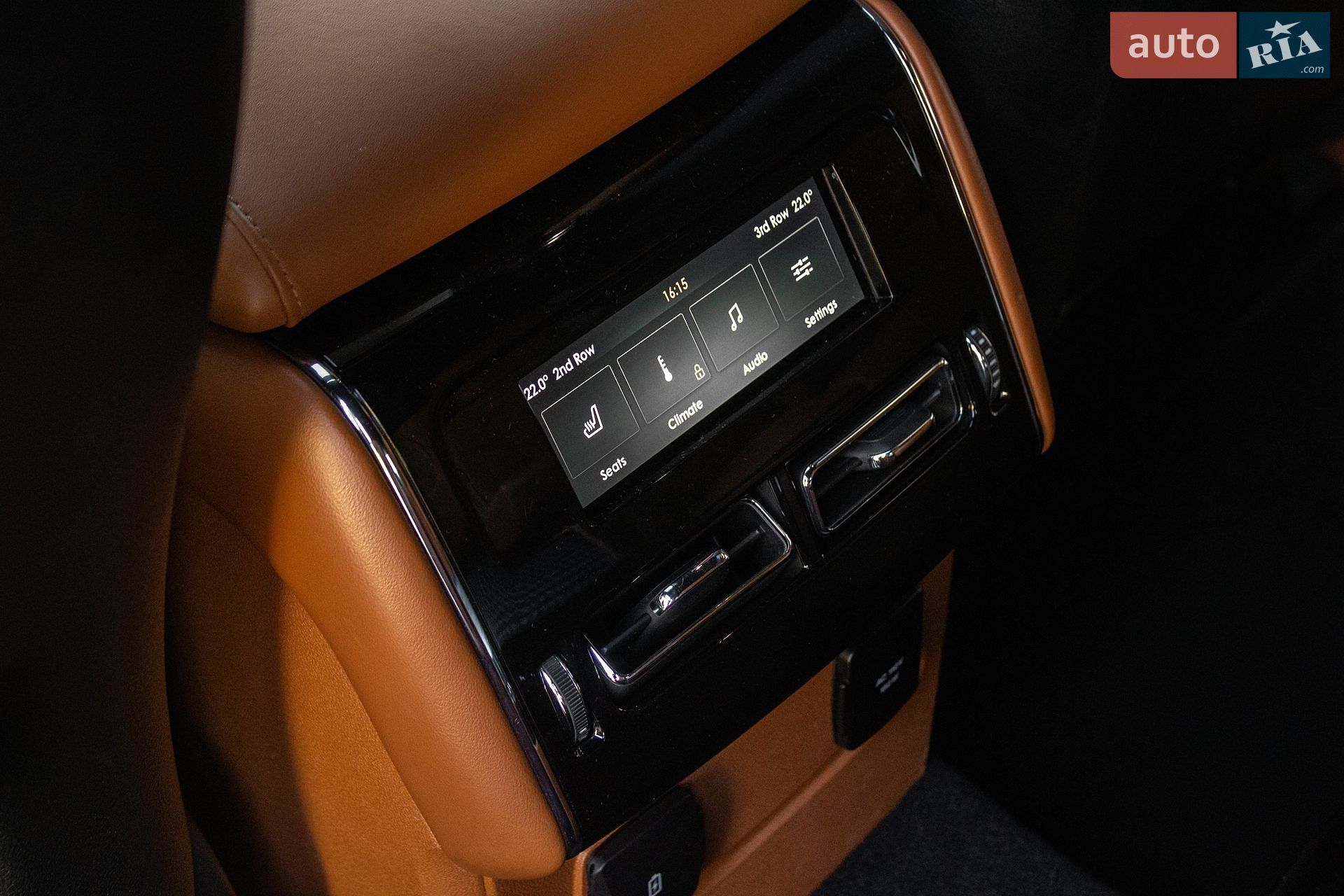 Lincoln Aviator 2020 VIN 5LM5J9XC6LGL29507 фото оголошення 42 з 55