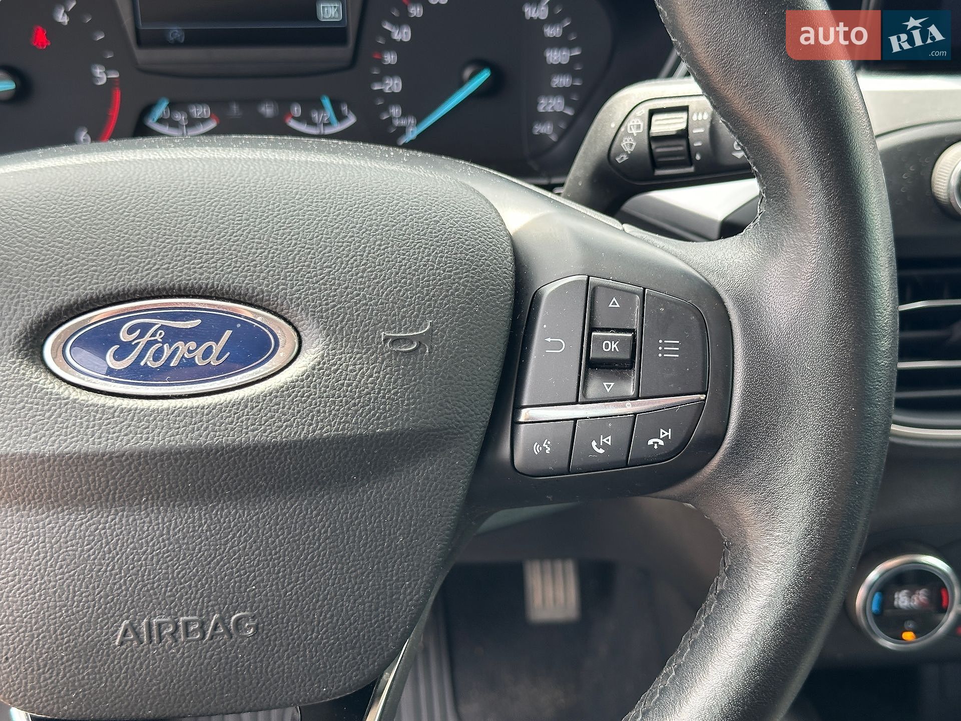 Ford Focus 2020 VIN WF0NXXGCHNLC84389 фото оголошення 21 з 31
