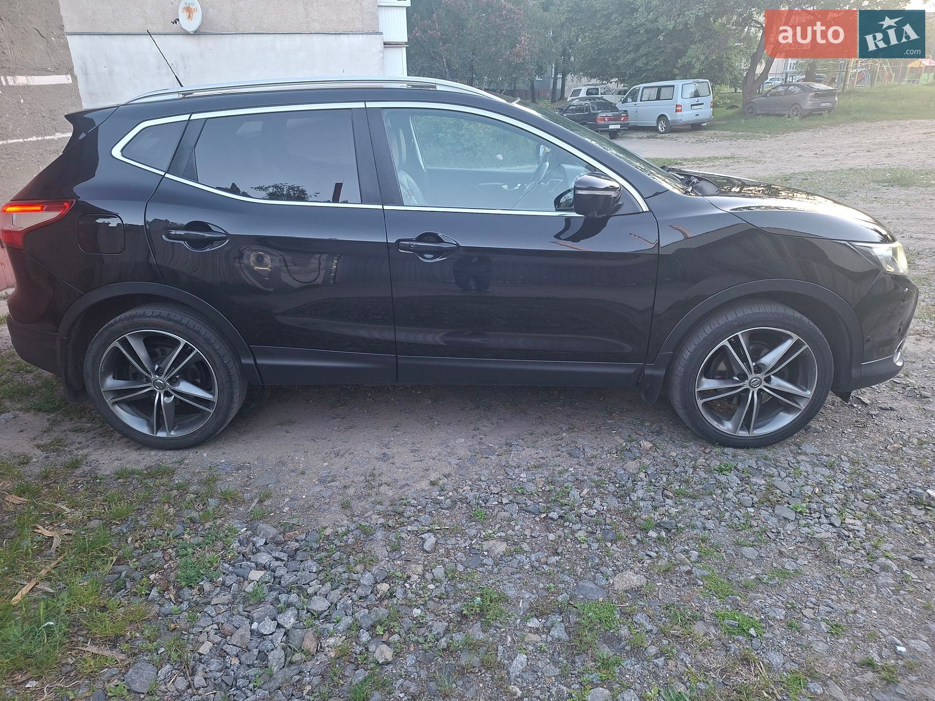 Nissan Qashqai 2014 VIN SJNFDAJ11U1146730 фото оголошення 19 з 99