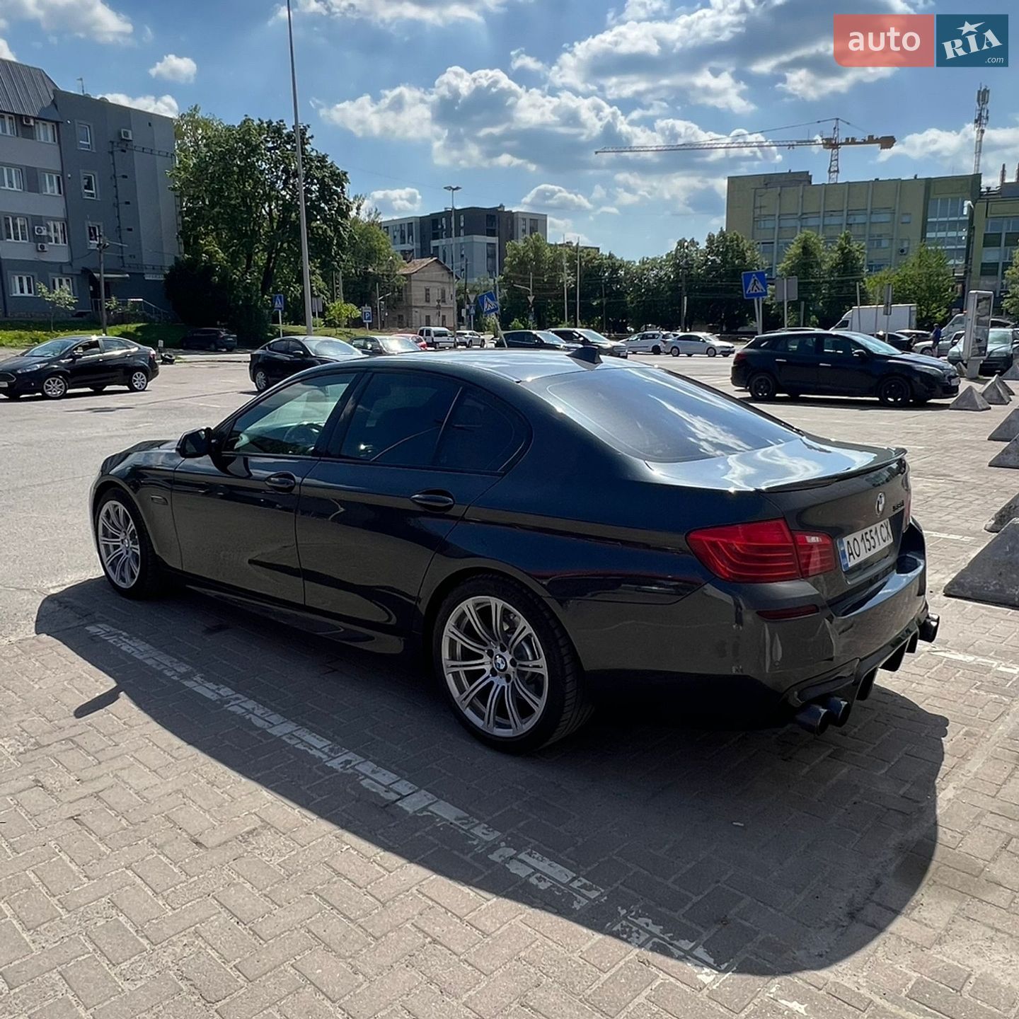 BMW 5 Series 2013 VIN WBA5B3C5XED533138 фото оголошення 4 з 10