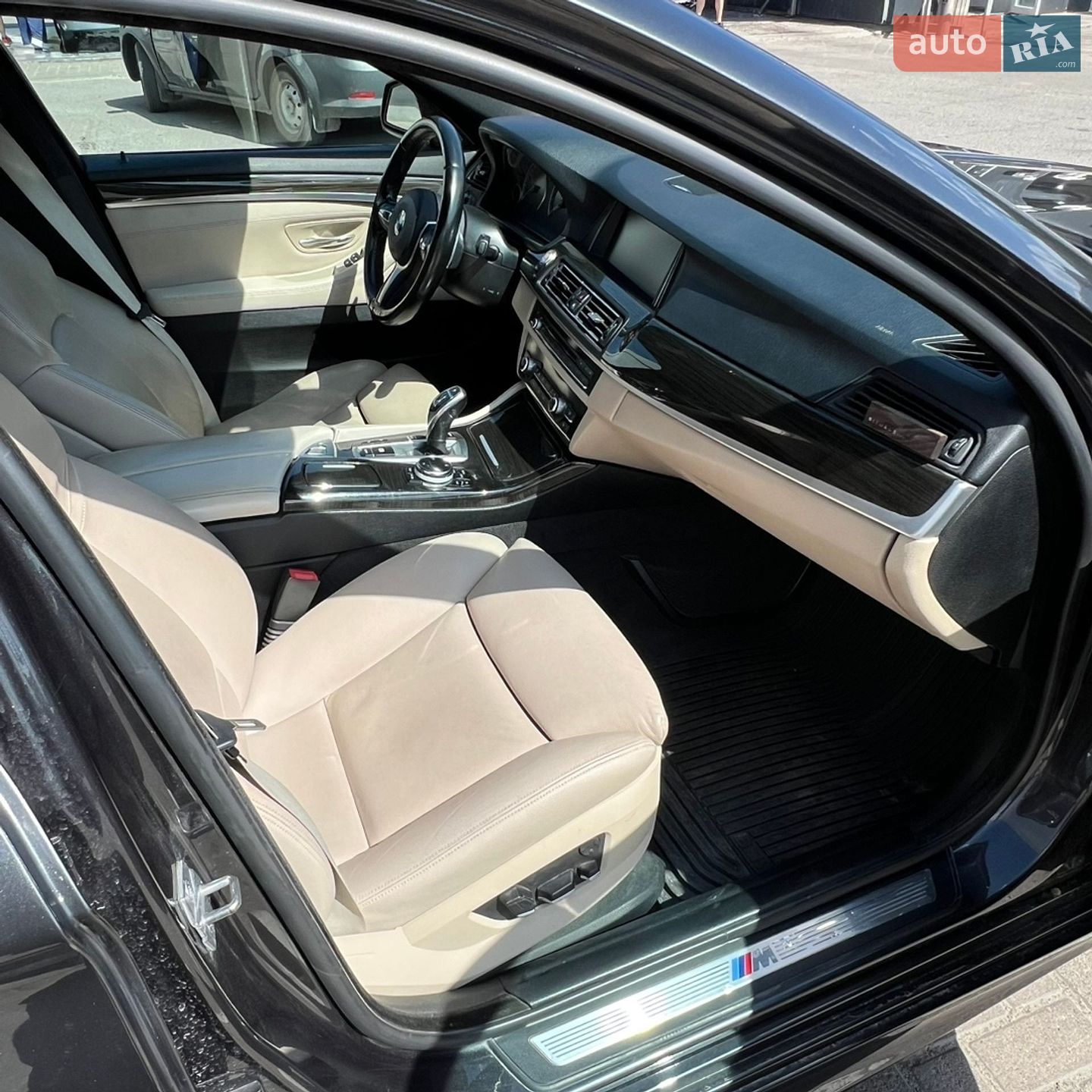 BMW 5 Series 2013 VIN WBA5B3C5XED533138 фото оголошення 9 з 10