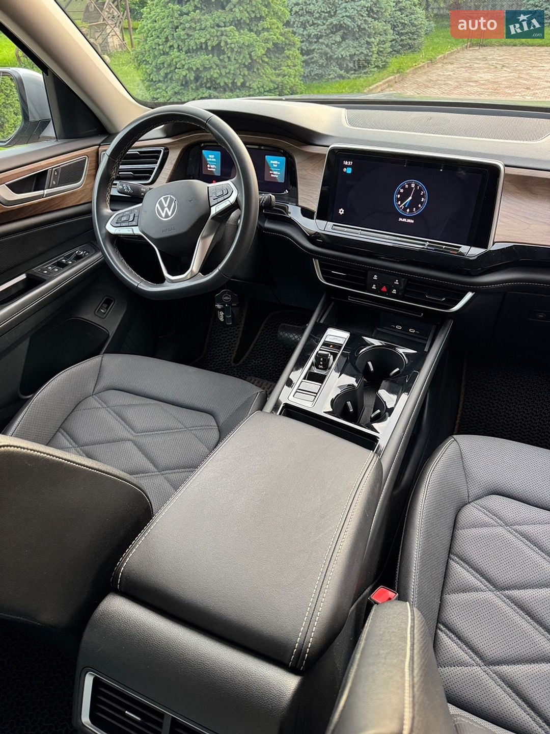 Volkswagen Atlas 2023 VIN 1V2HR2CAXRC525442 фото оголошення 9 з 19