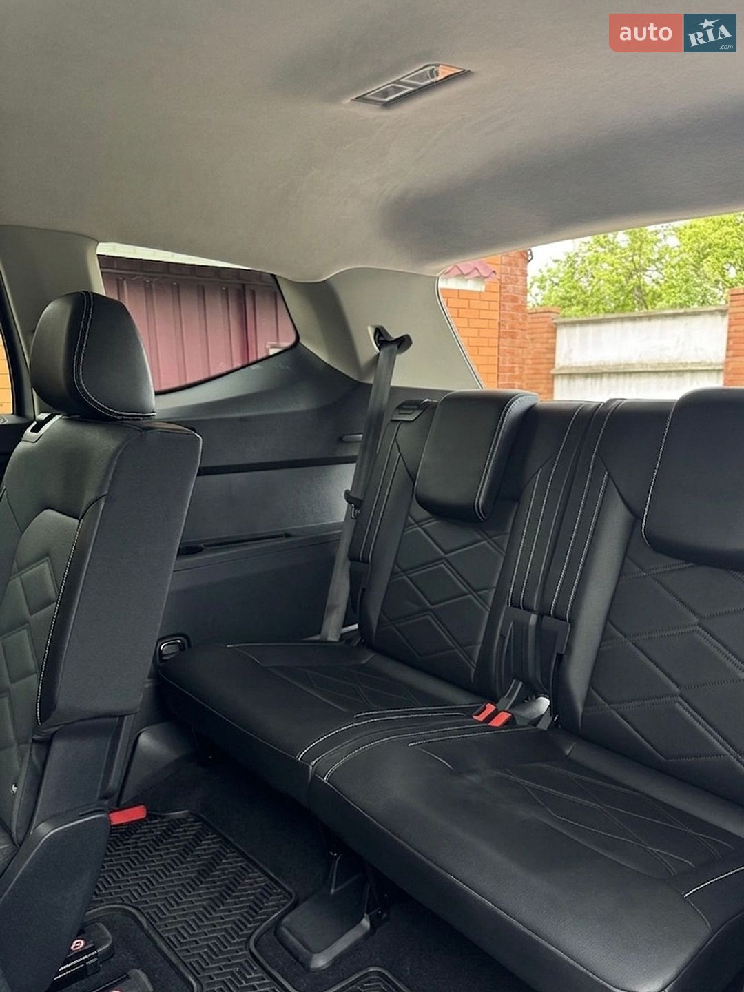 Volkswagen Atlas 2023 VIN 1V2HR2CAXRC525442 фото оголошення 13 з 19