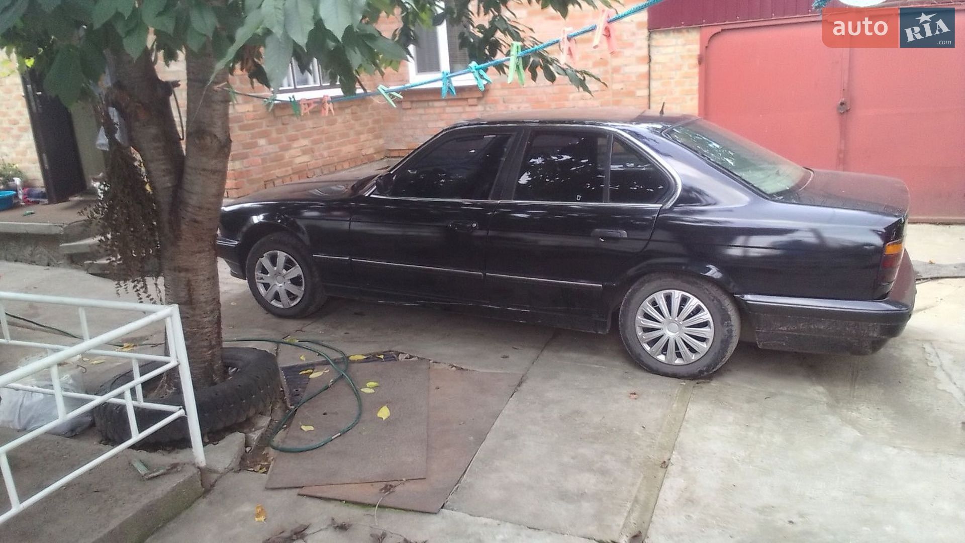 BMW 5 Series 1989 VIN WBAHB11030BB44261 фото оголошення 2 з 7