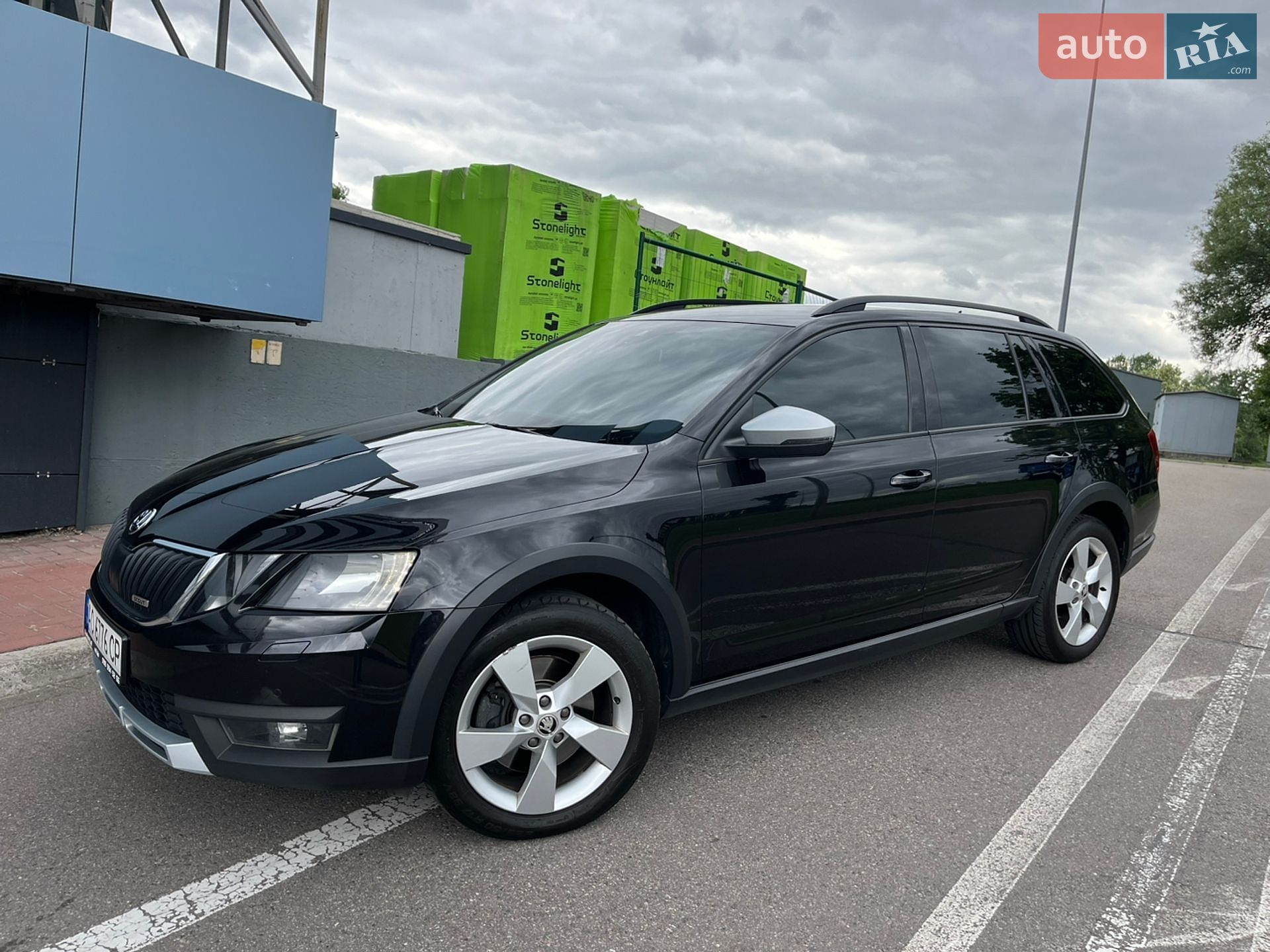 Skoda Octavia Scout 2020 VIN TMBLK7NEXL0149105 фото оголошення 5 з 35