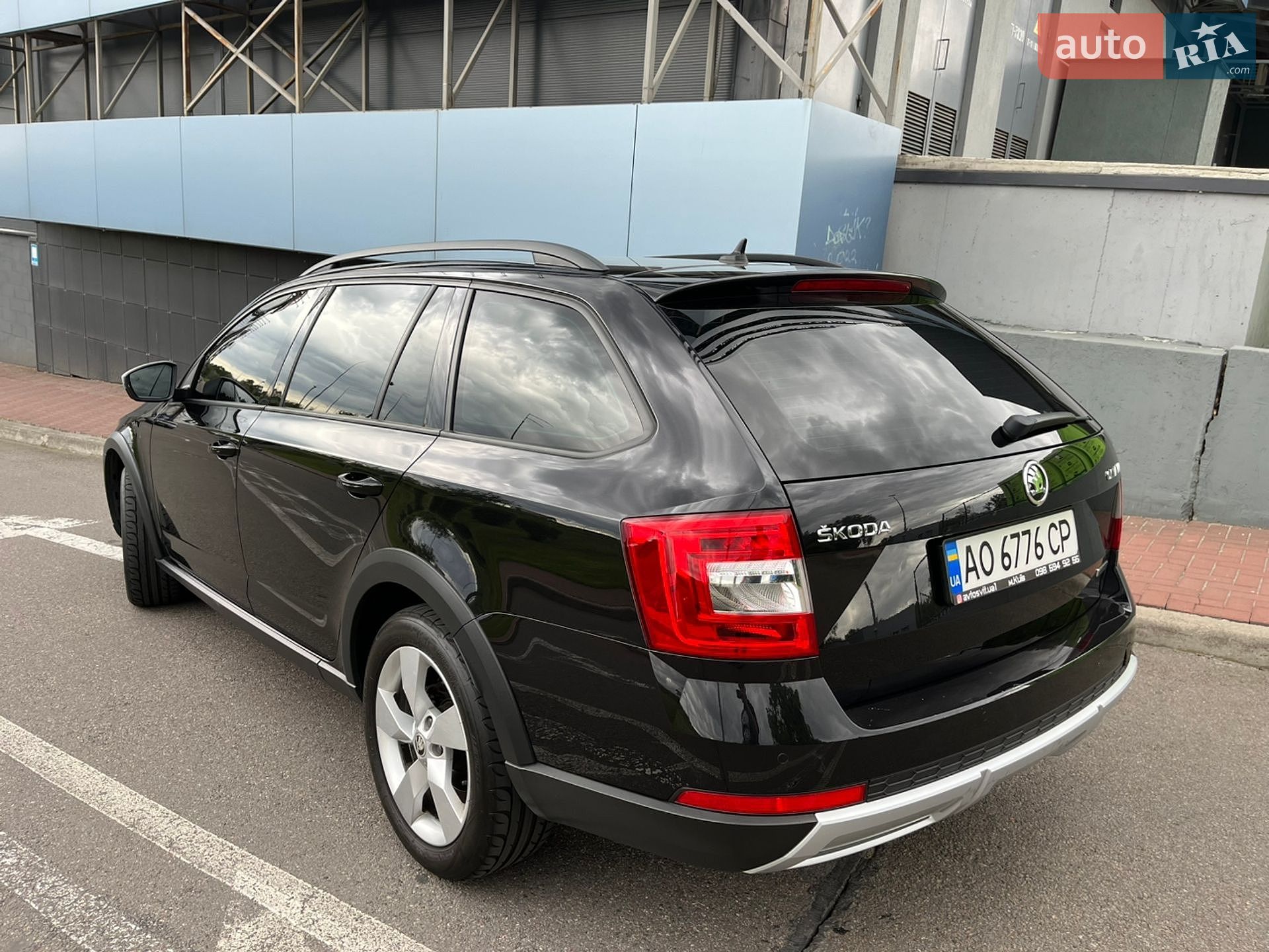 Skoda Octavia Scout 2020 VIN TMBLK7NEXL0149105 фото оголошення 7 з 35