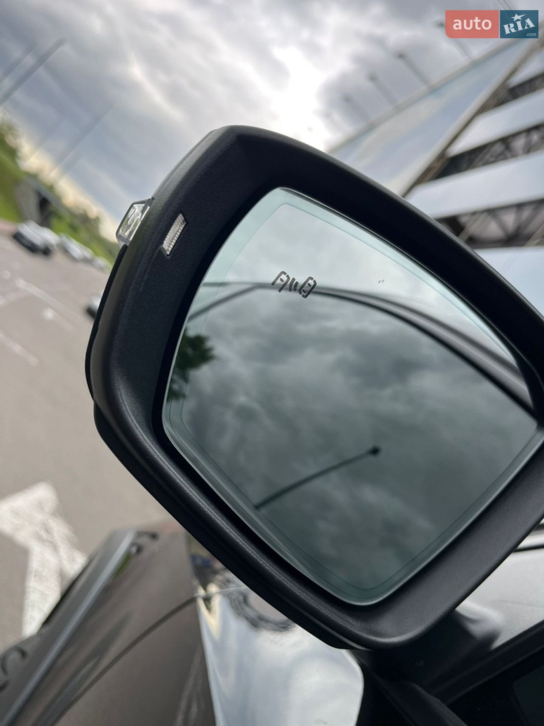 Skoda Octavia Scout 2020 VIN TMBLK7NEXL0149105 фото оголошення 14 з 35