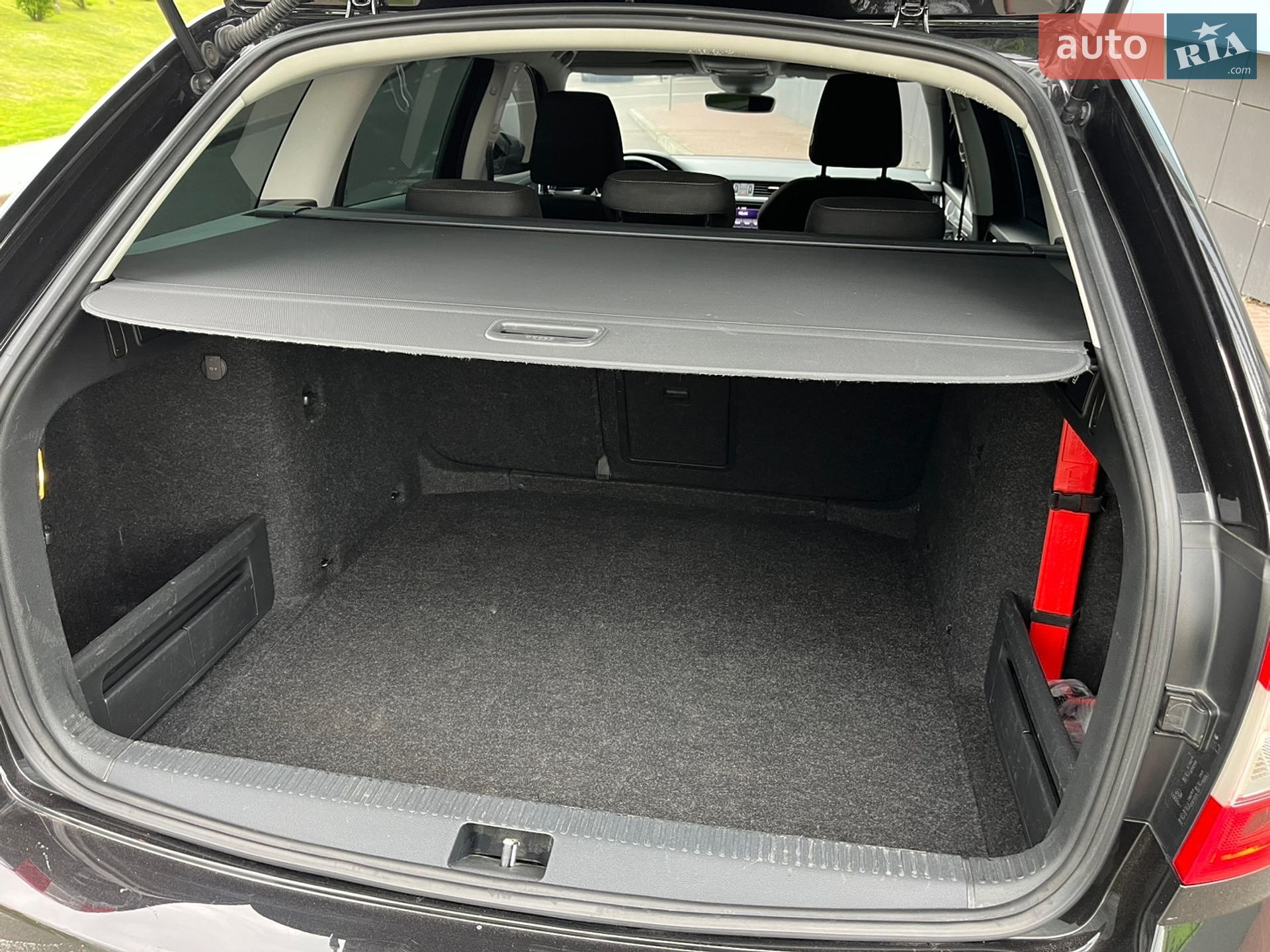 Skoda Octavia Scout 2020 VIN TMBLK7NEXL0149105 фото оголошення 35 з 35