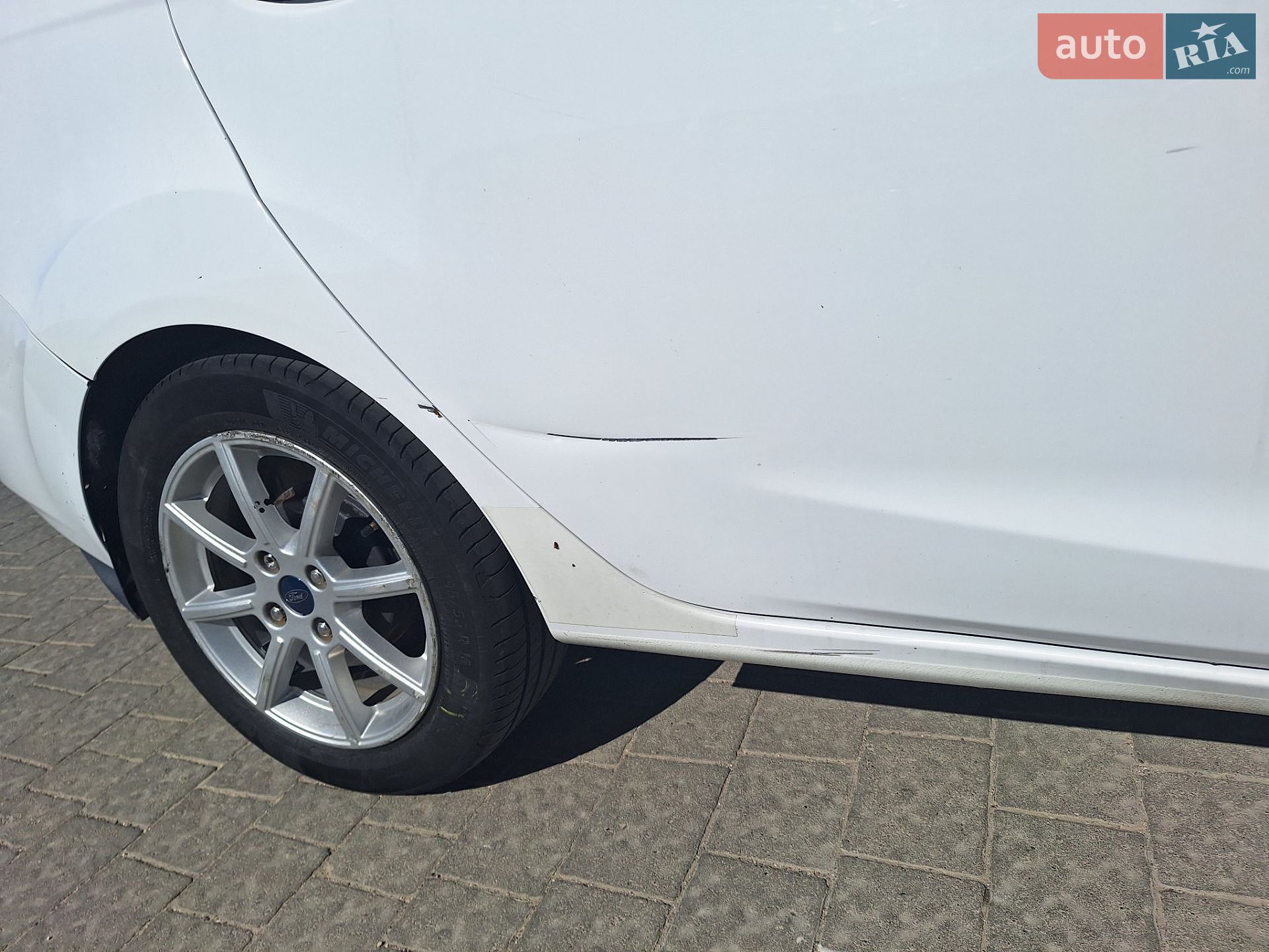 Ford Fiesta 2019 VIN 3FADP4BJ9KM149670 фото оголошення 16 з 18