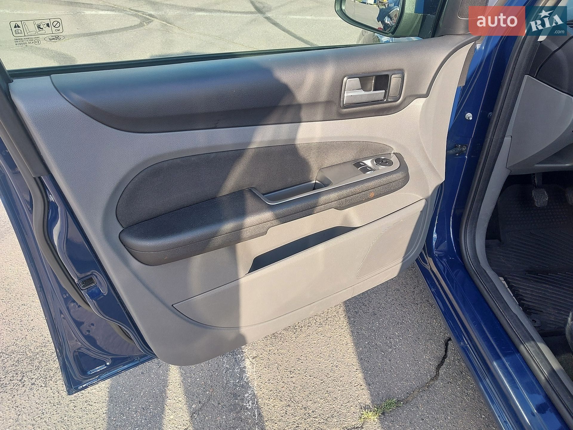 Ford Focus 2010 VIN WF0SXXGCDSAA87243 фото оголошення 9 з 21