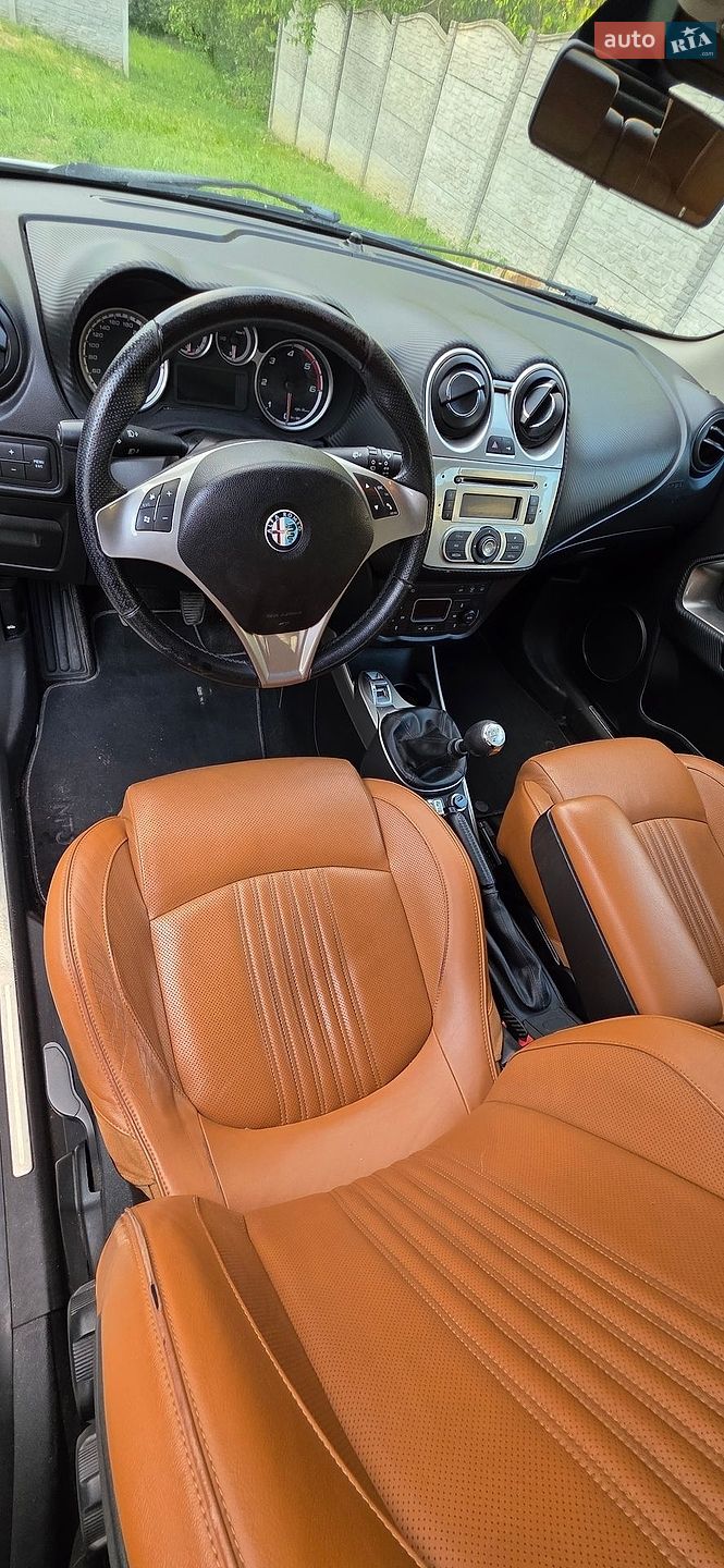 Alfa Romeo MiTo 2010 VIN ZAR95500001108454 фото оголошення 7 з 8