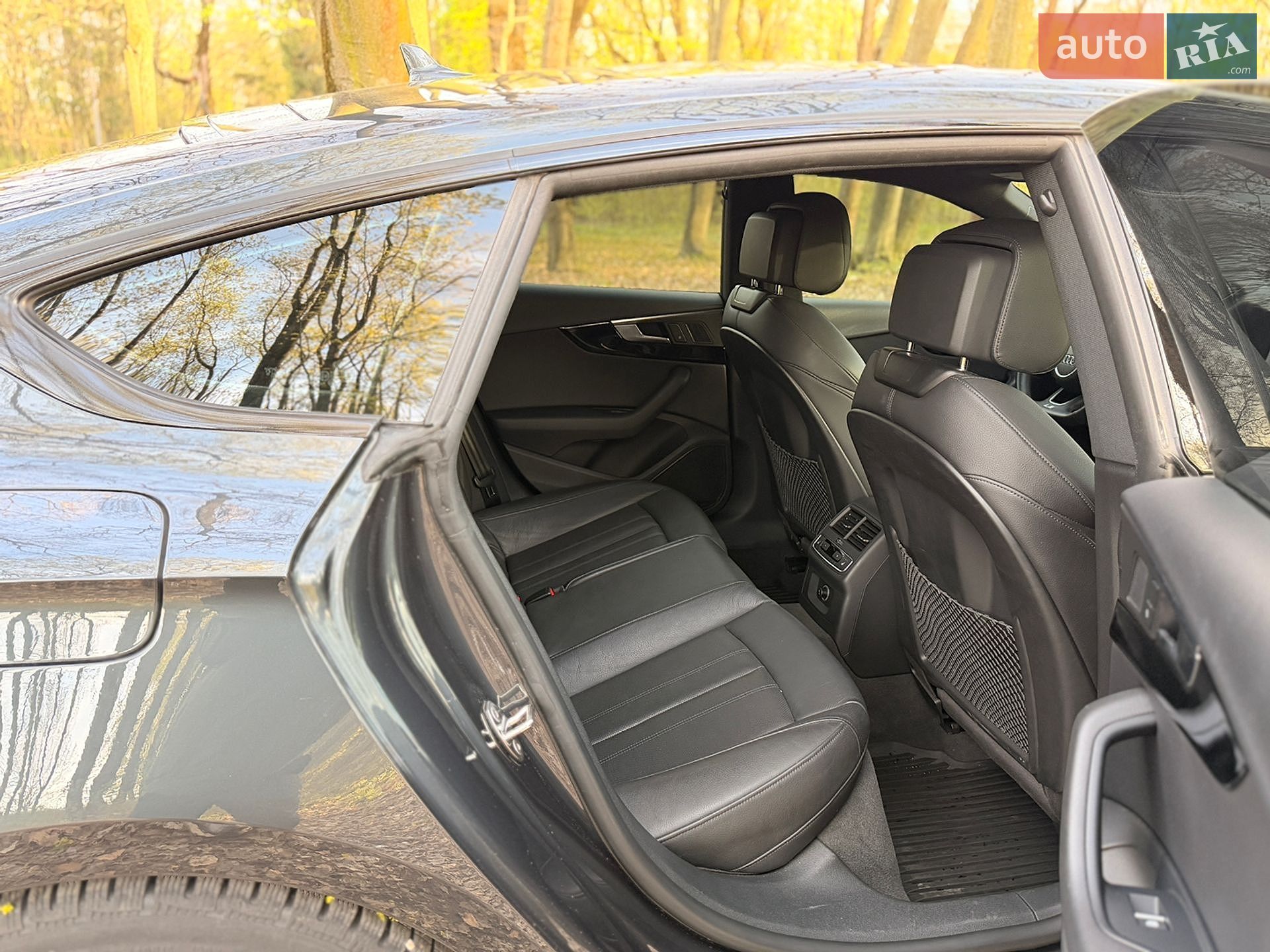 Audi A5 Sportback 2018 VIN WAUFNCF59JA043115 фото оголошення 9 з 9