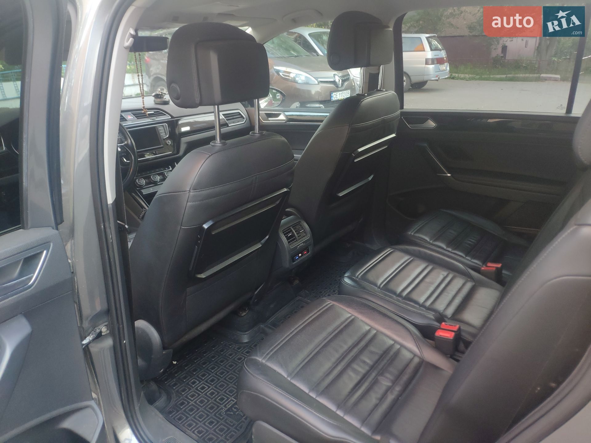 Volkswagen Touran 2017 VIN WVGZZZ1TZHW065214 фото оголошення 9 з 19