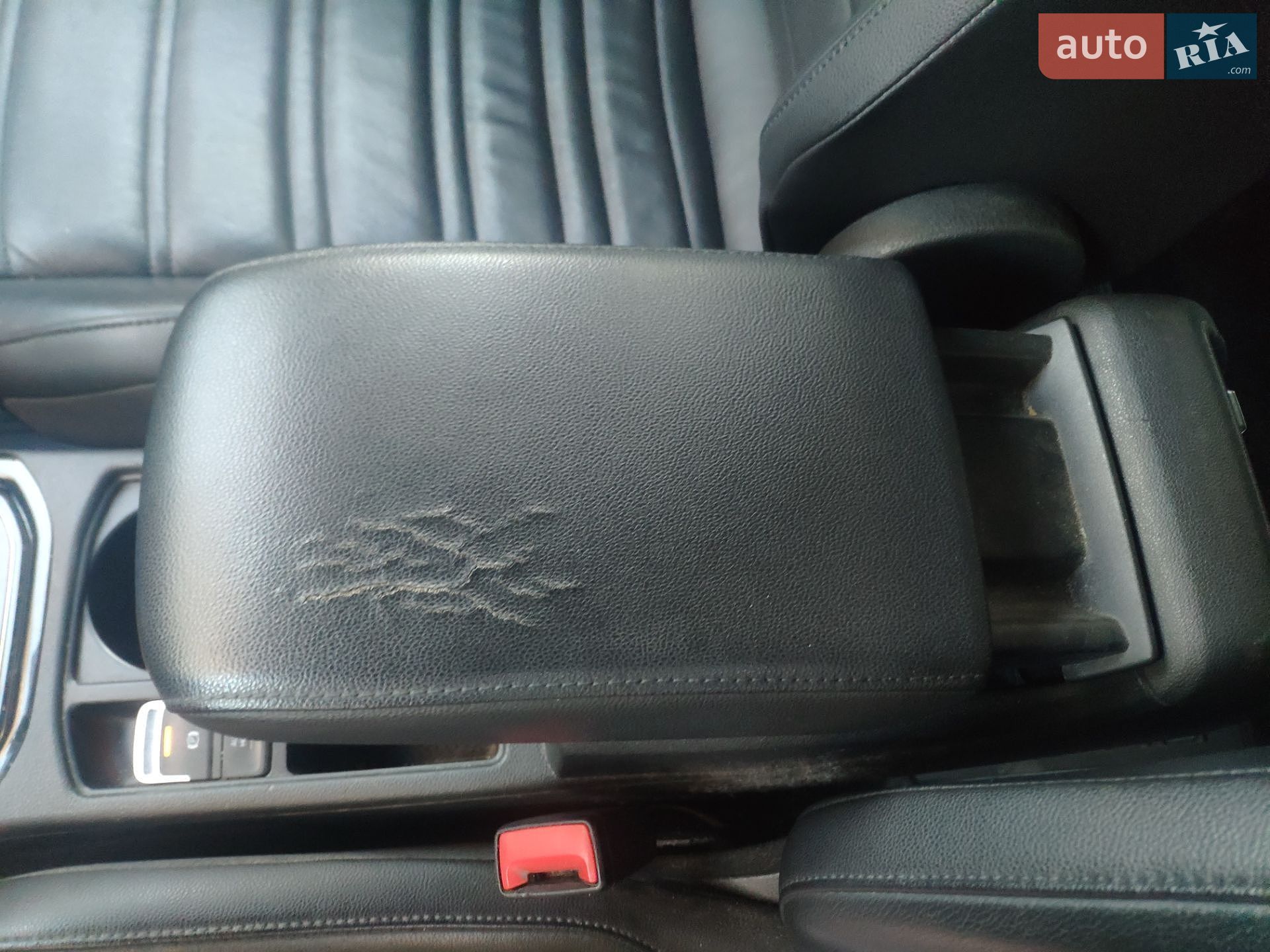 Volkswagen Touran 2017 VIN WVGZZZ1TZHW065214 фото оголошення 14 з 19